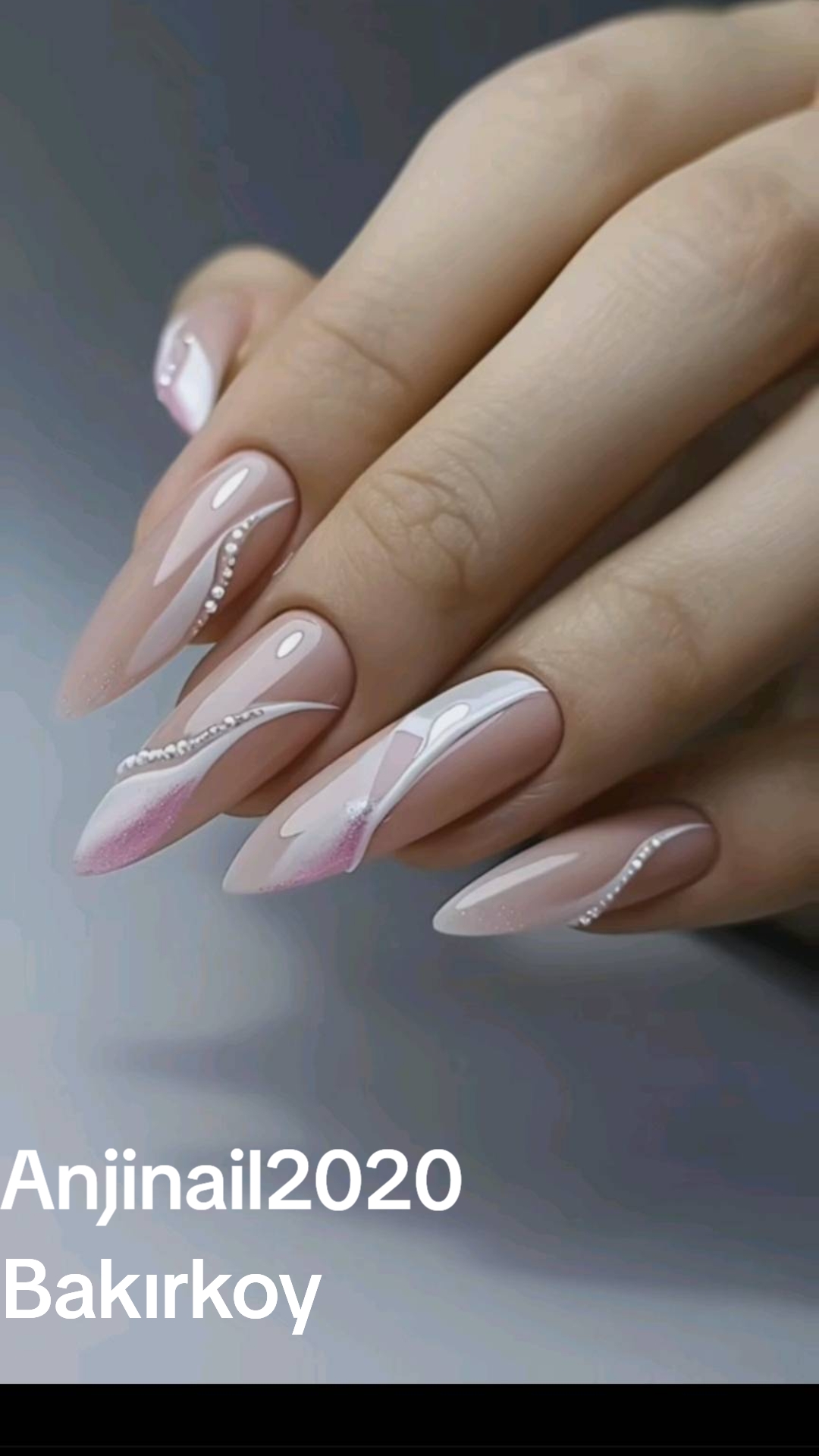 @AnjiNail