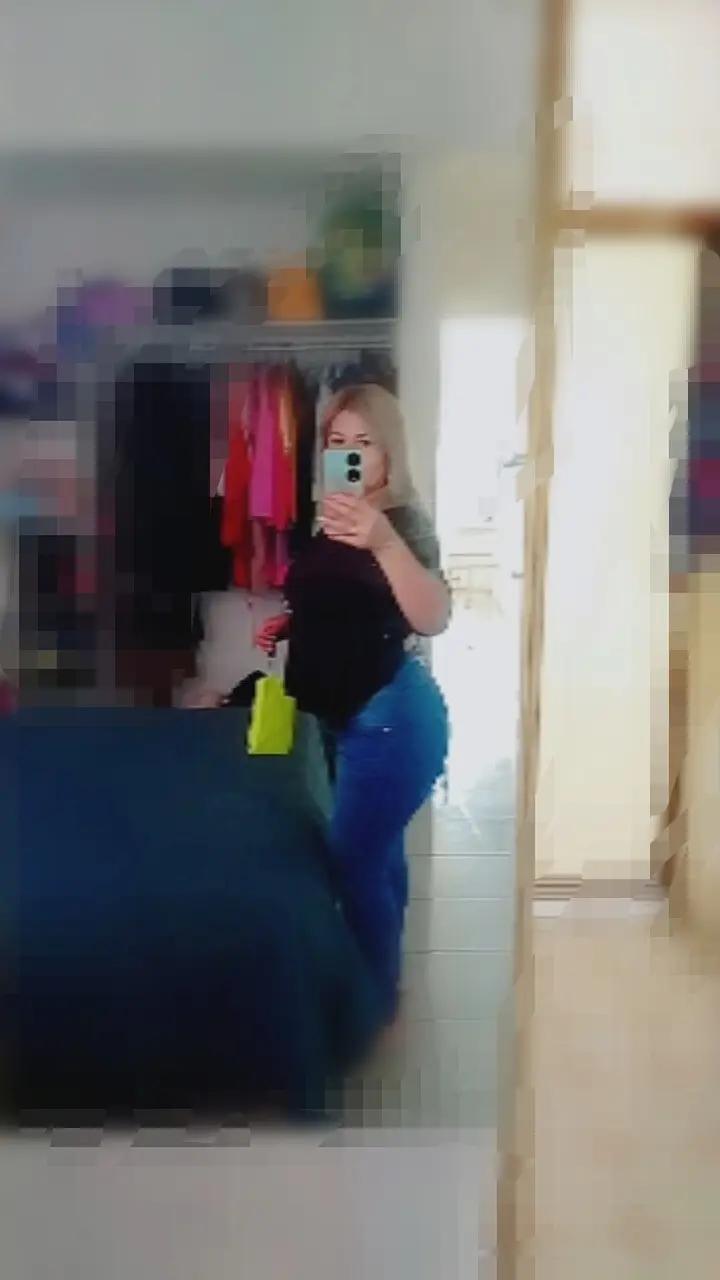 @carmen santi