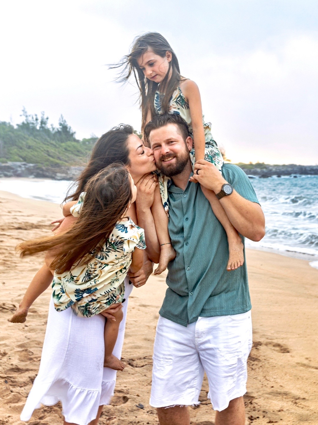 @TAY 𖤓 MAUI PHOTOGRAPHER