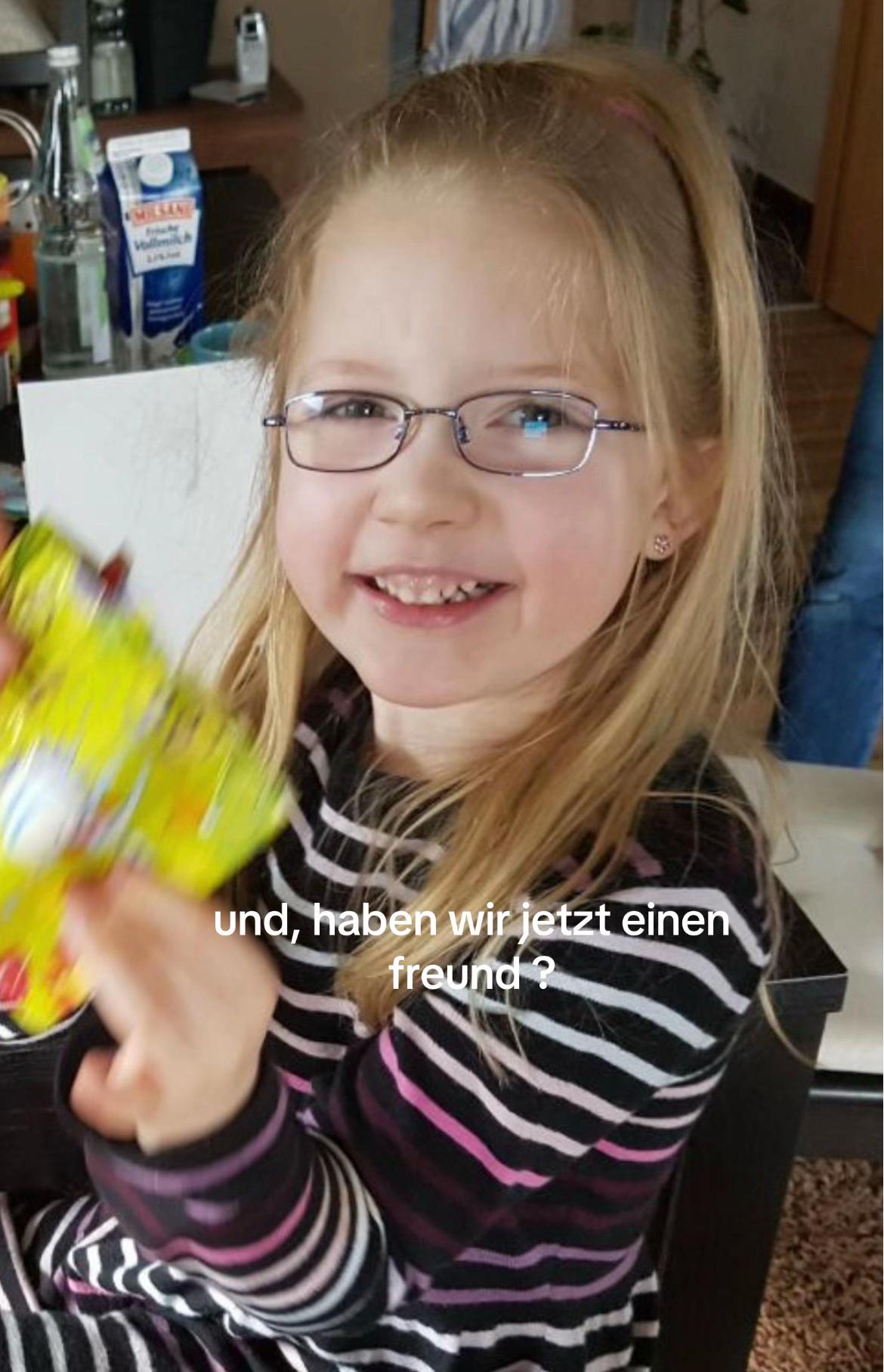 @𝐞𝐦𝐦𝐚