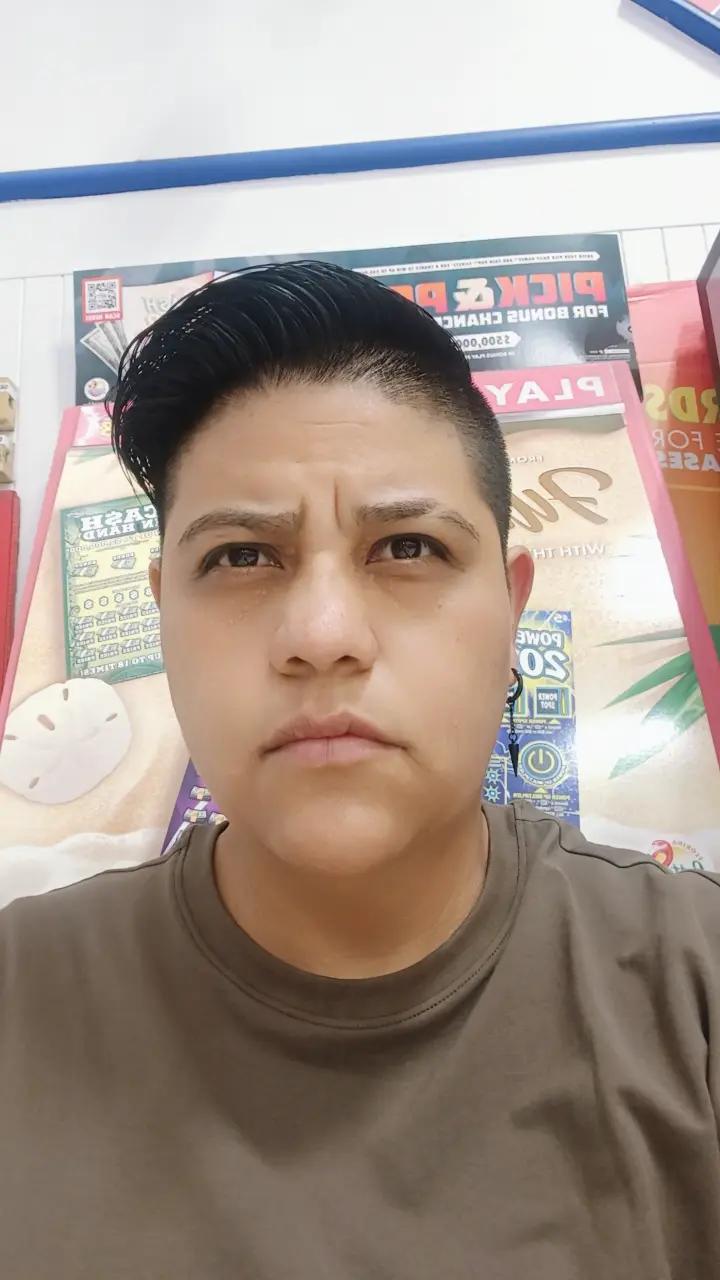 @🧬🐘🦈Santiago🧬🐘