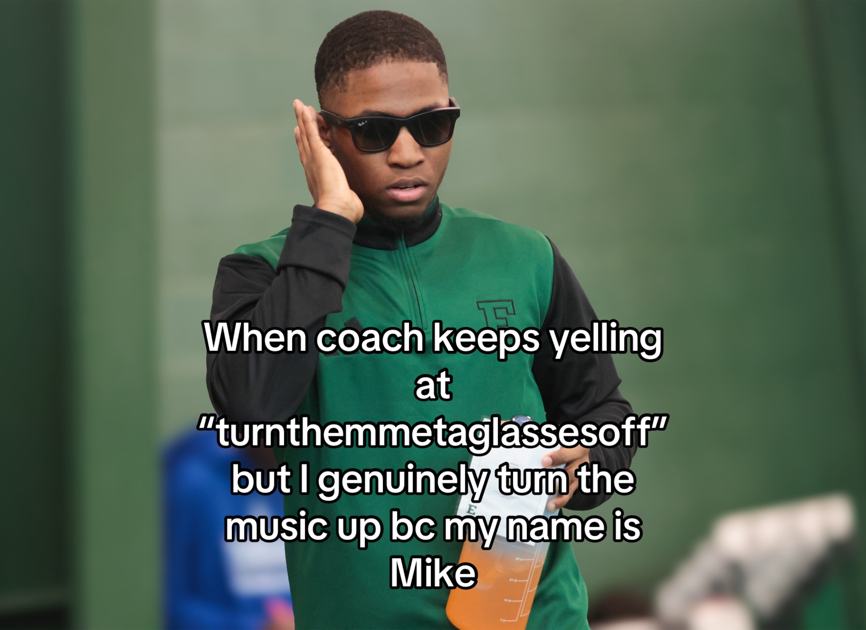 @Mike (ง'̀-'́)ง