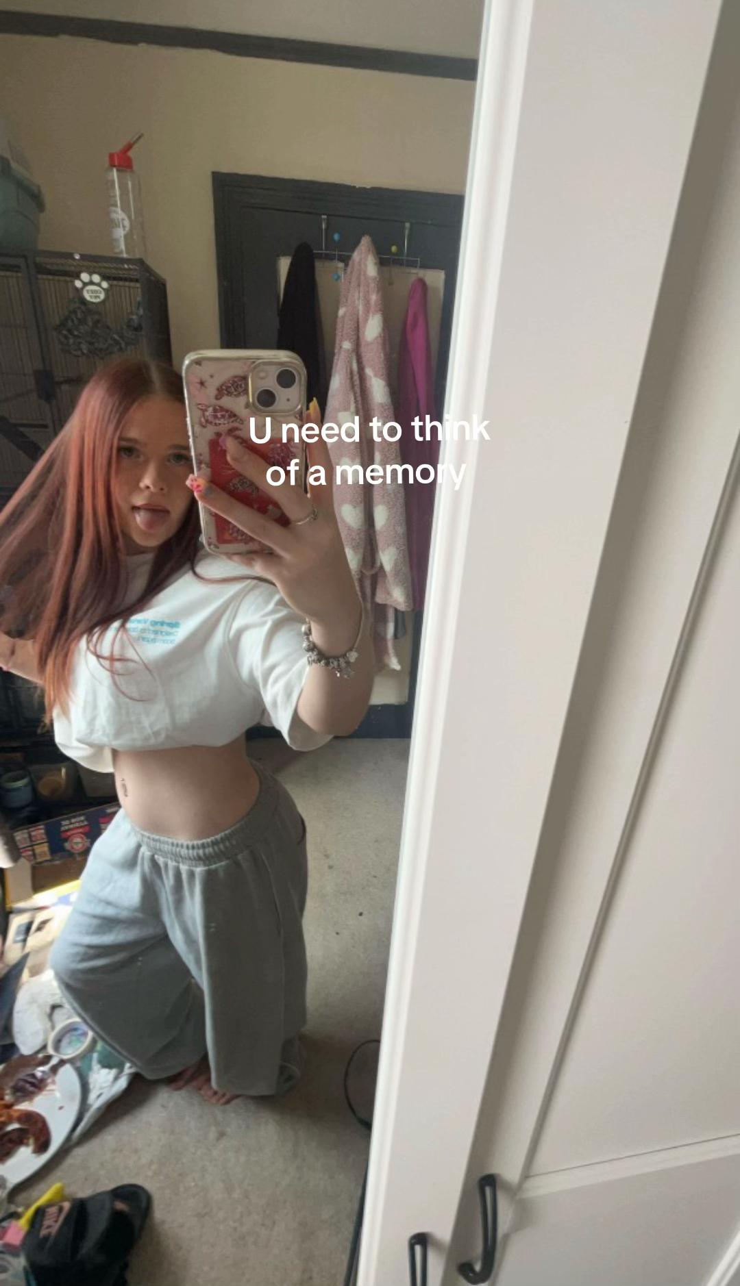 @ꨄ