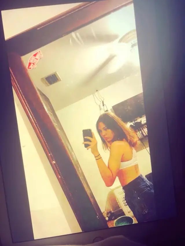 @_7ussy