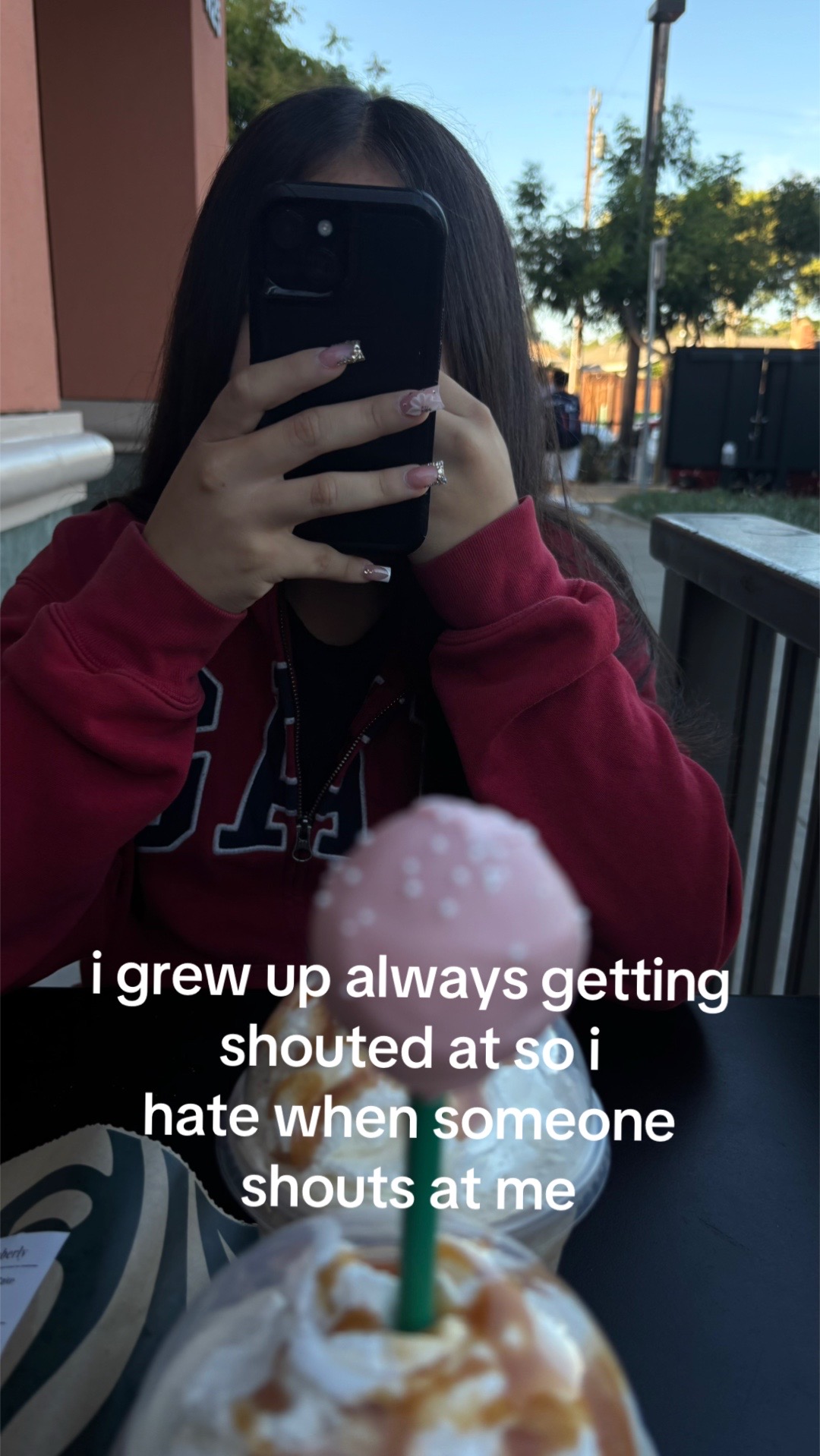 @￴￴