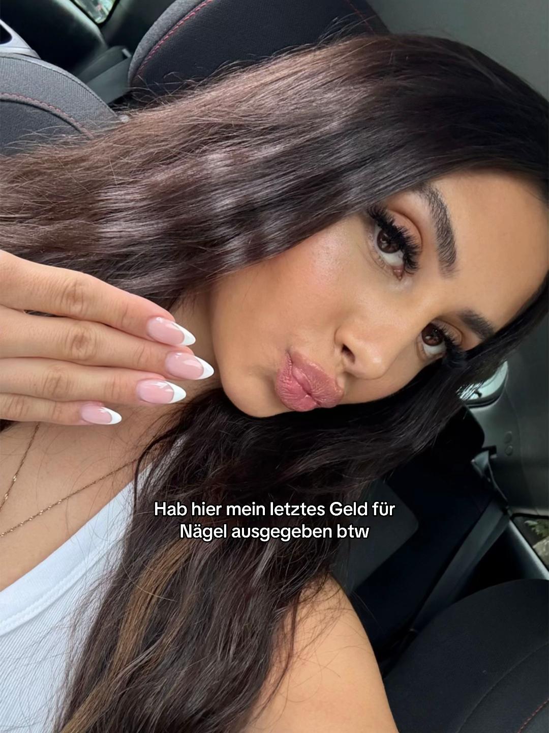 @Feyza | فيضاء
