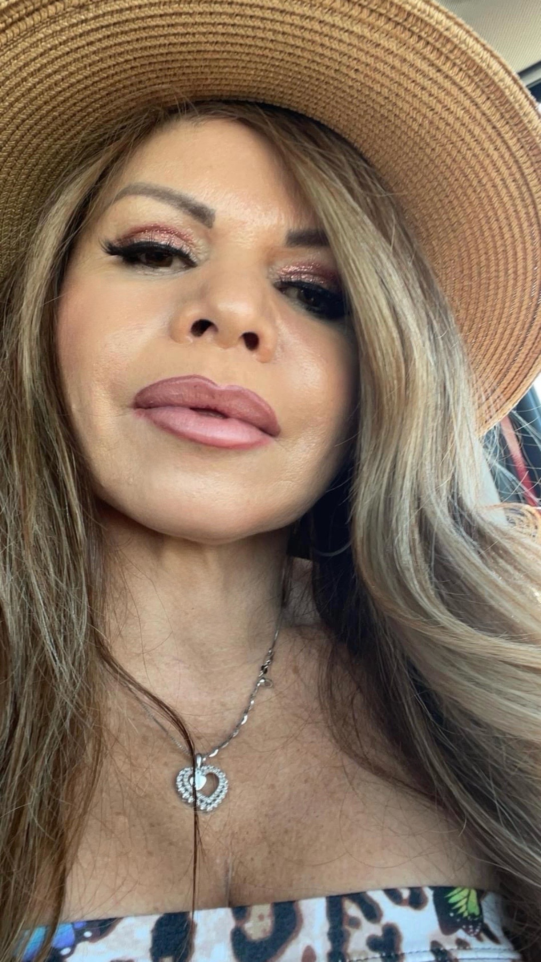 @Angelcrazy4wife