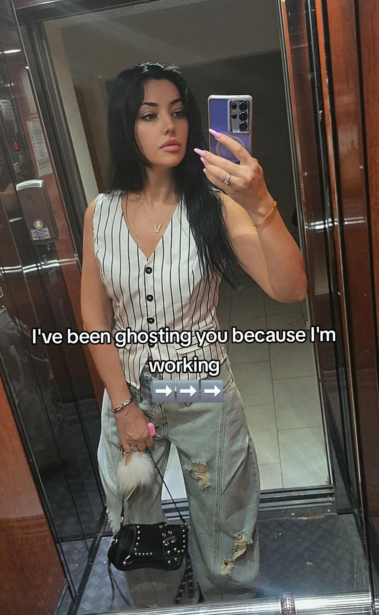 @Alexa violetta