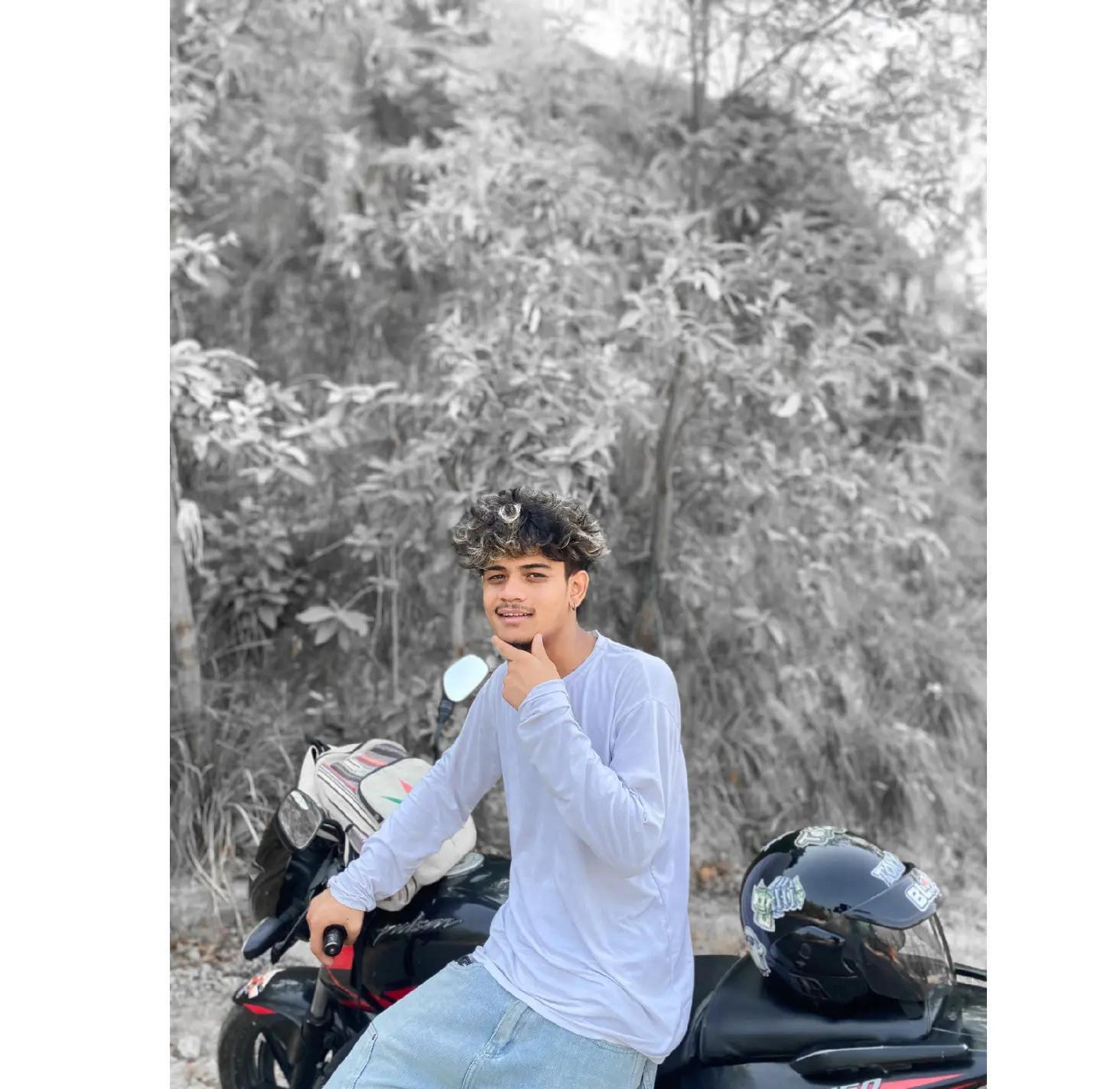 @किrAn🌞