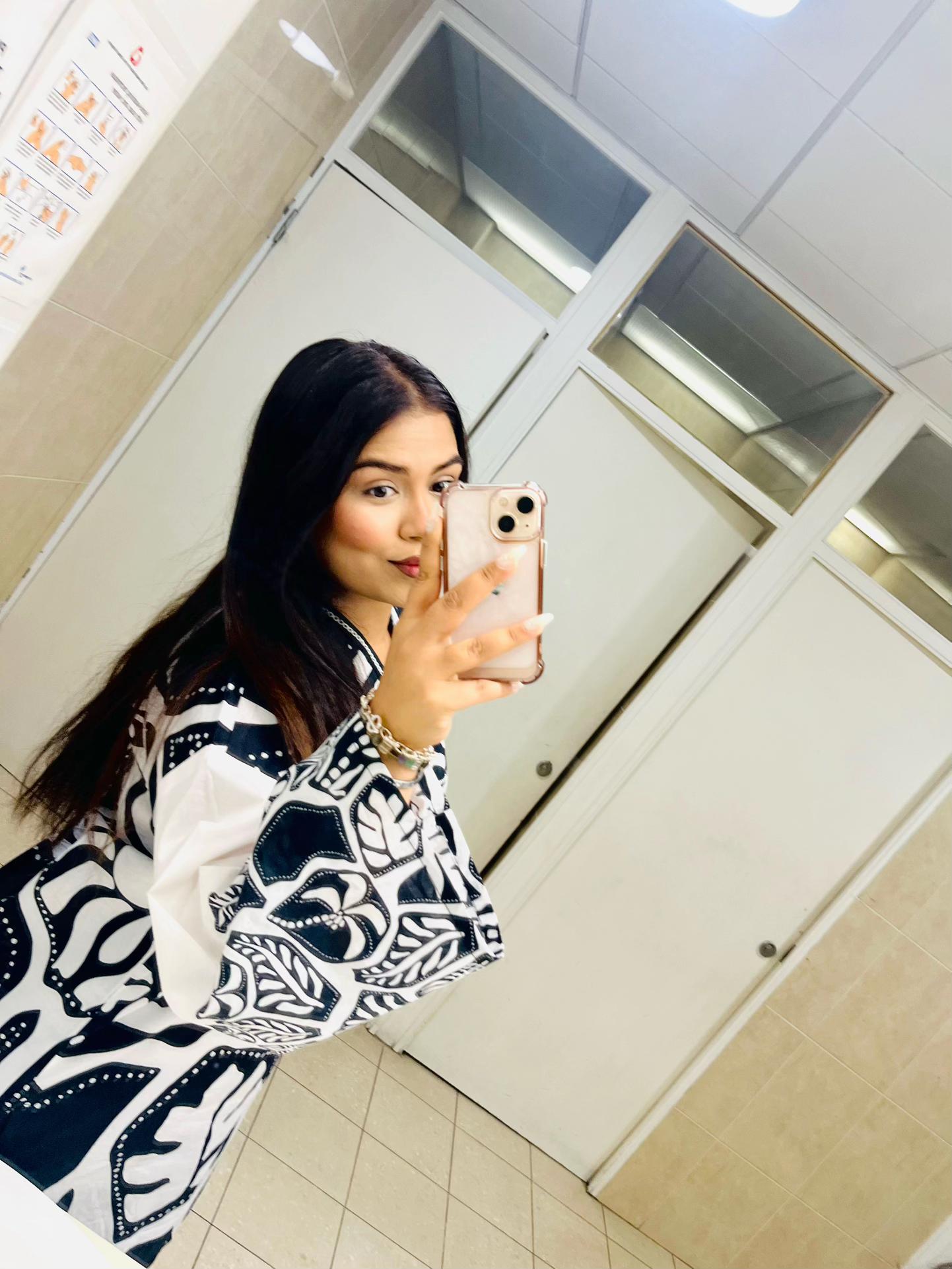 @Zaruu