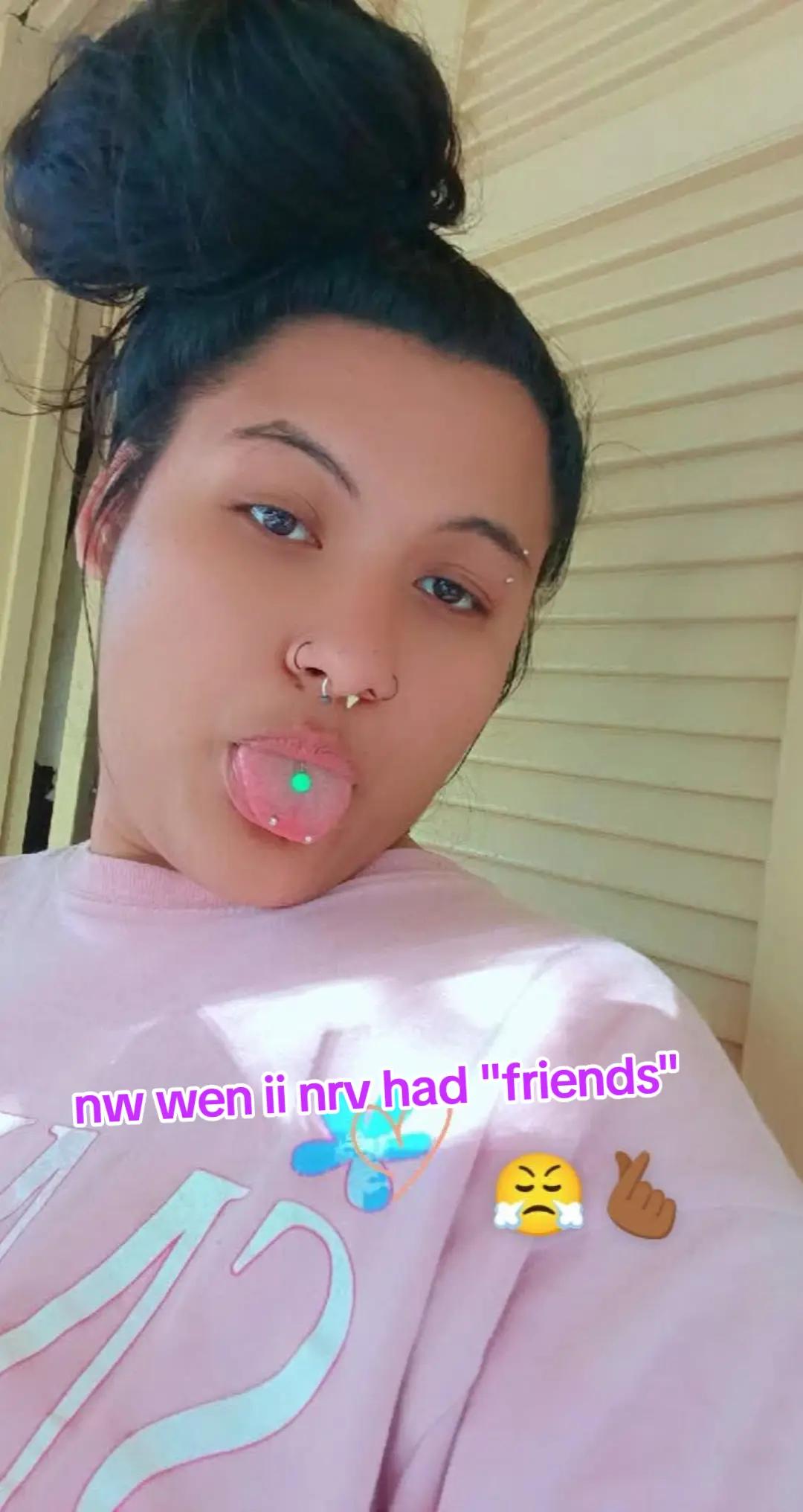 @Ƙḥ&aring;m&aring;ṛ&iacute; m&aring;m&aring;🥰🩵