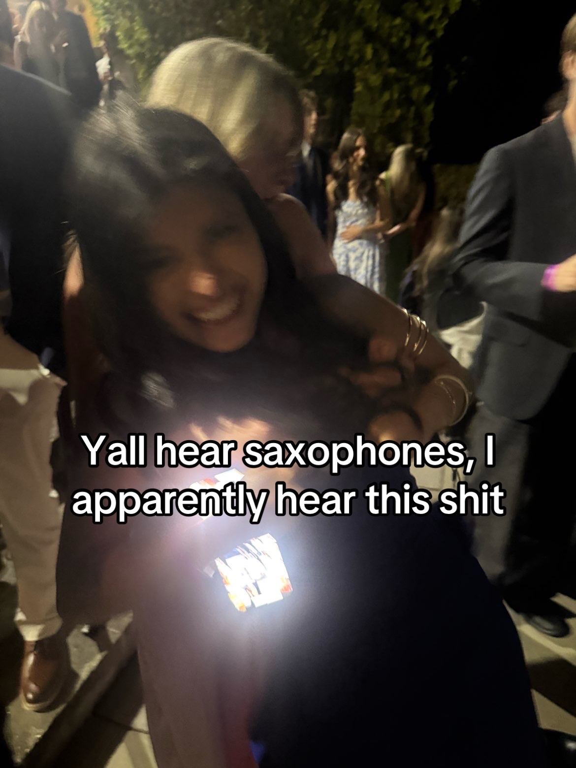@isabel white
