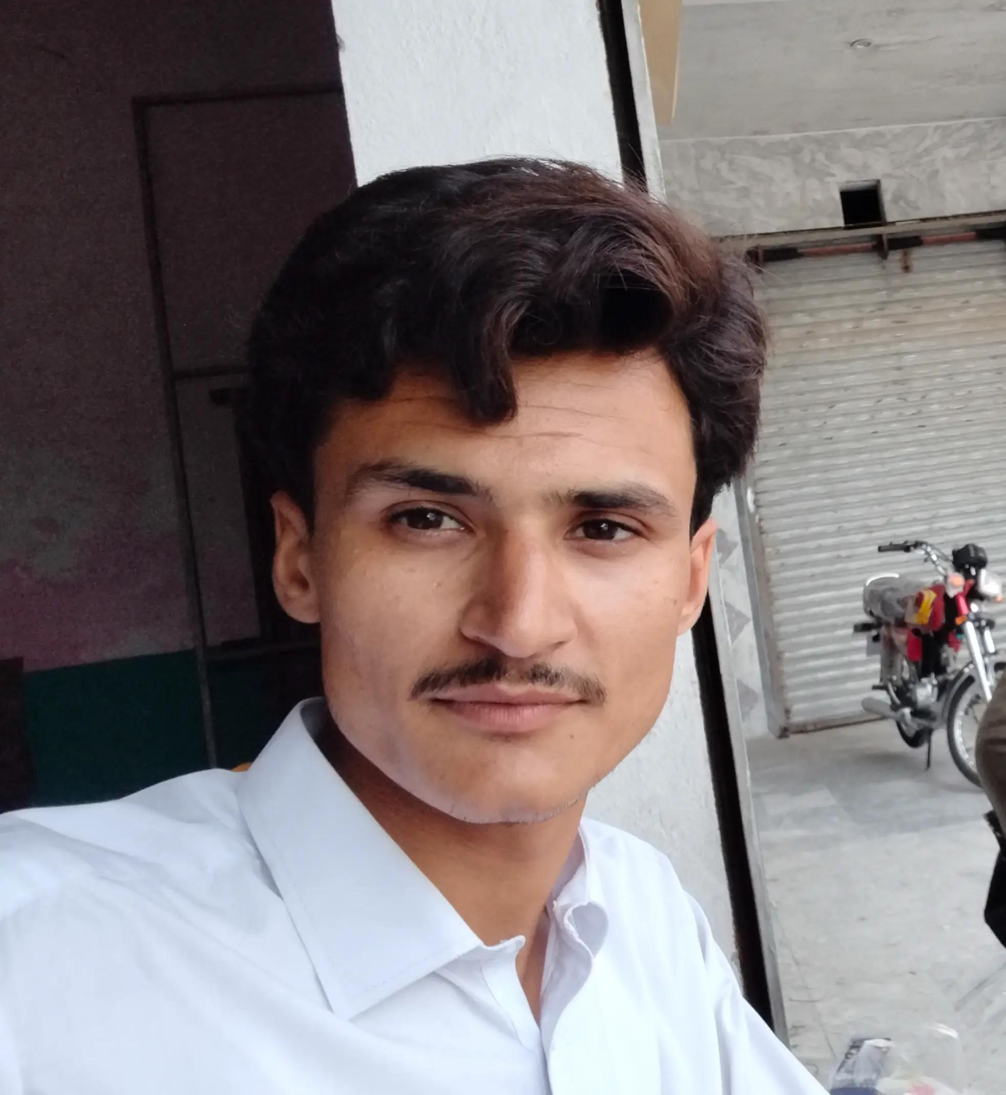 @Naveed Awan
