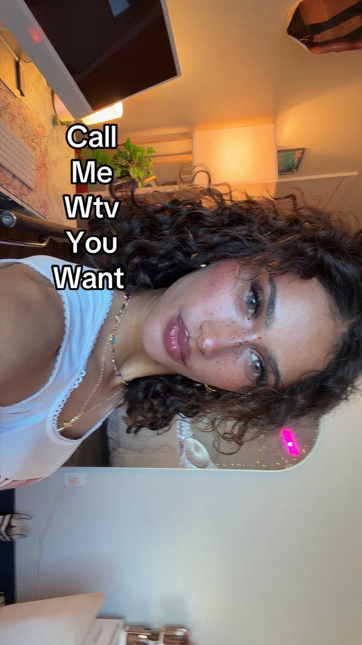 @Sophia