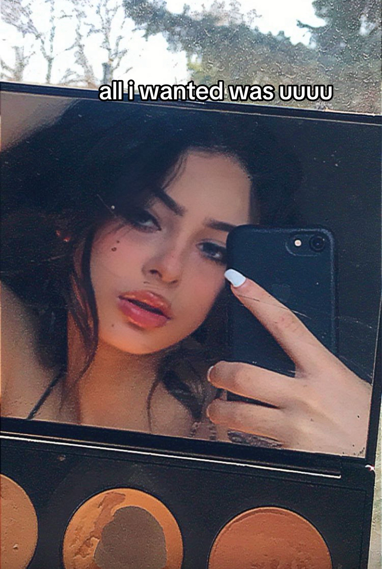 @𝐯𝐢𝐚