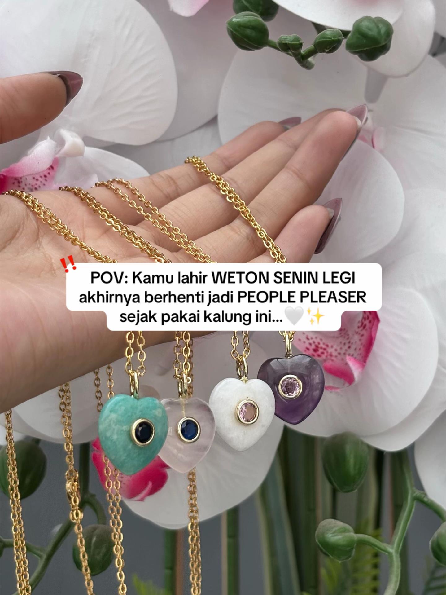 @Zupazupazuu Crystal Jewelery