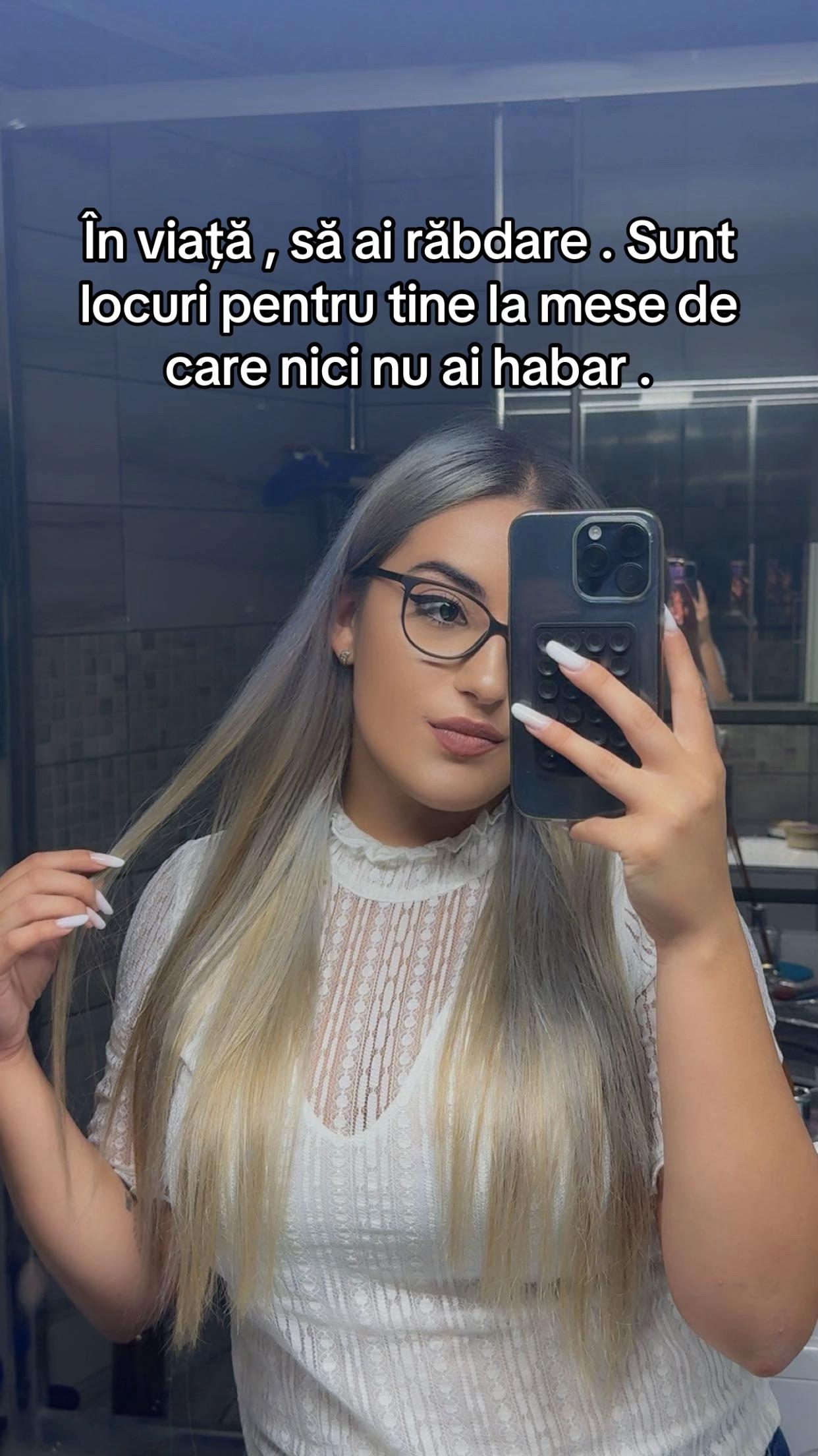 @Miruna 💙