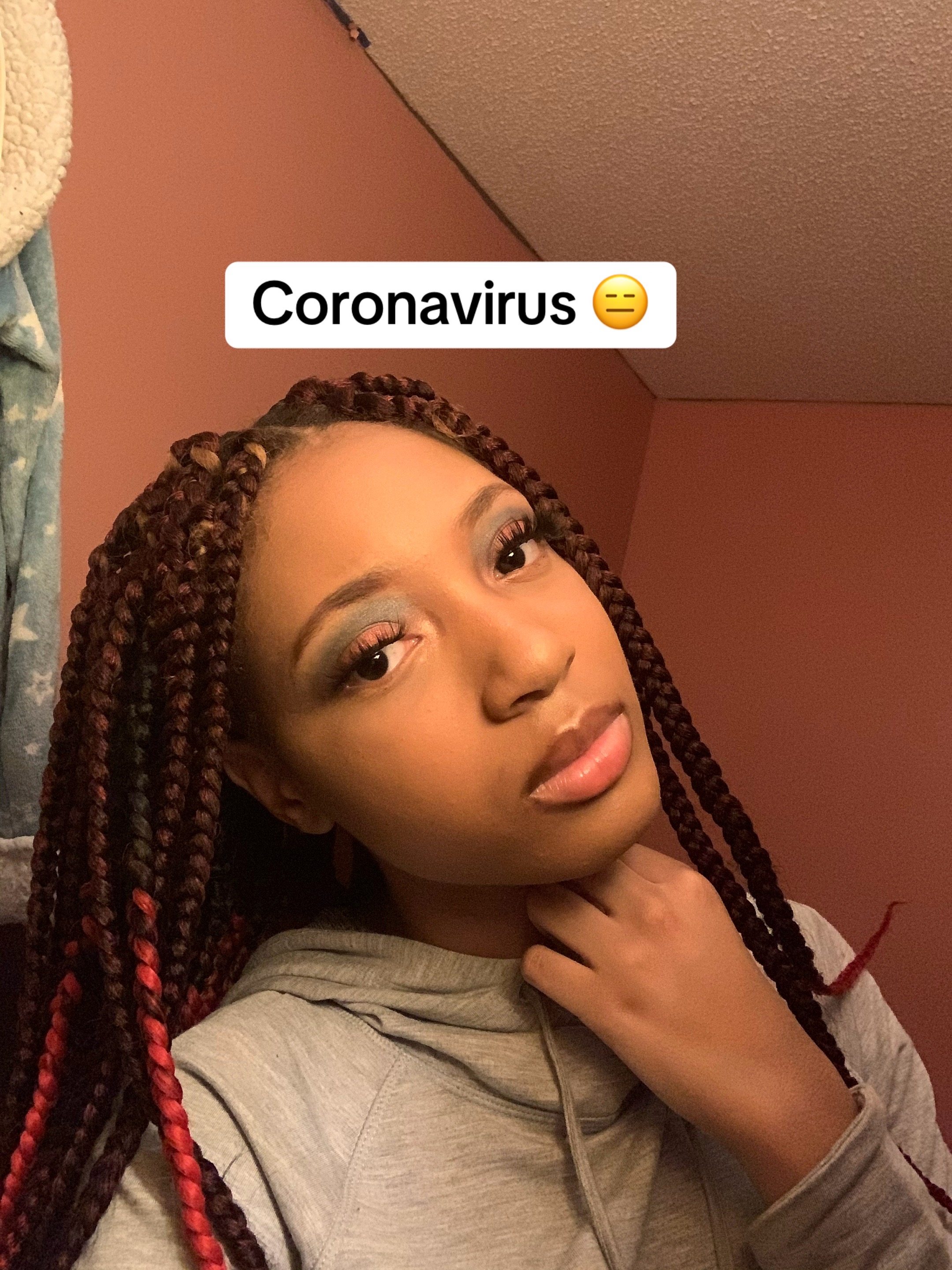 @tikomonroe