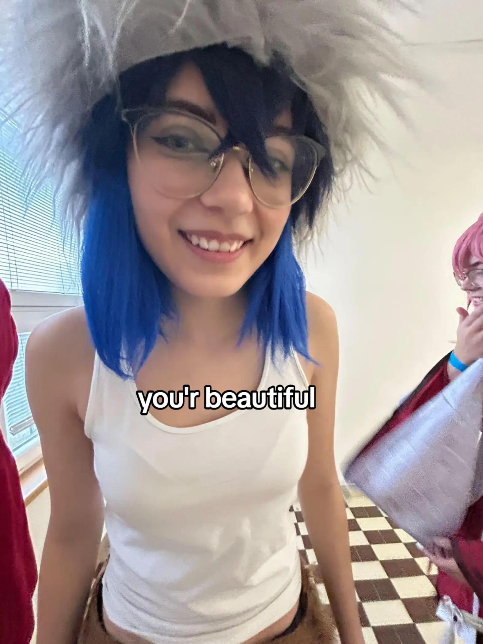 @(人 •͈ᴗ•͈)