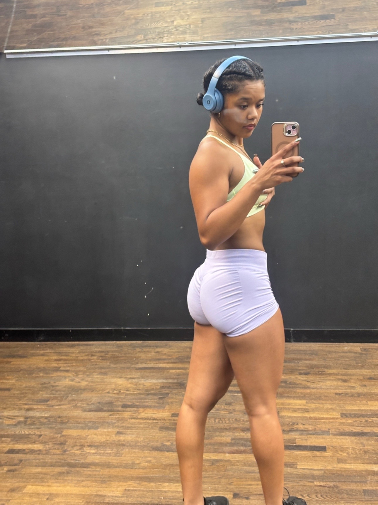 @talisa._