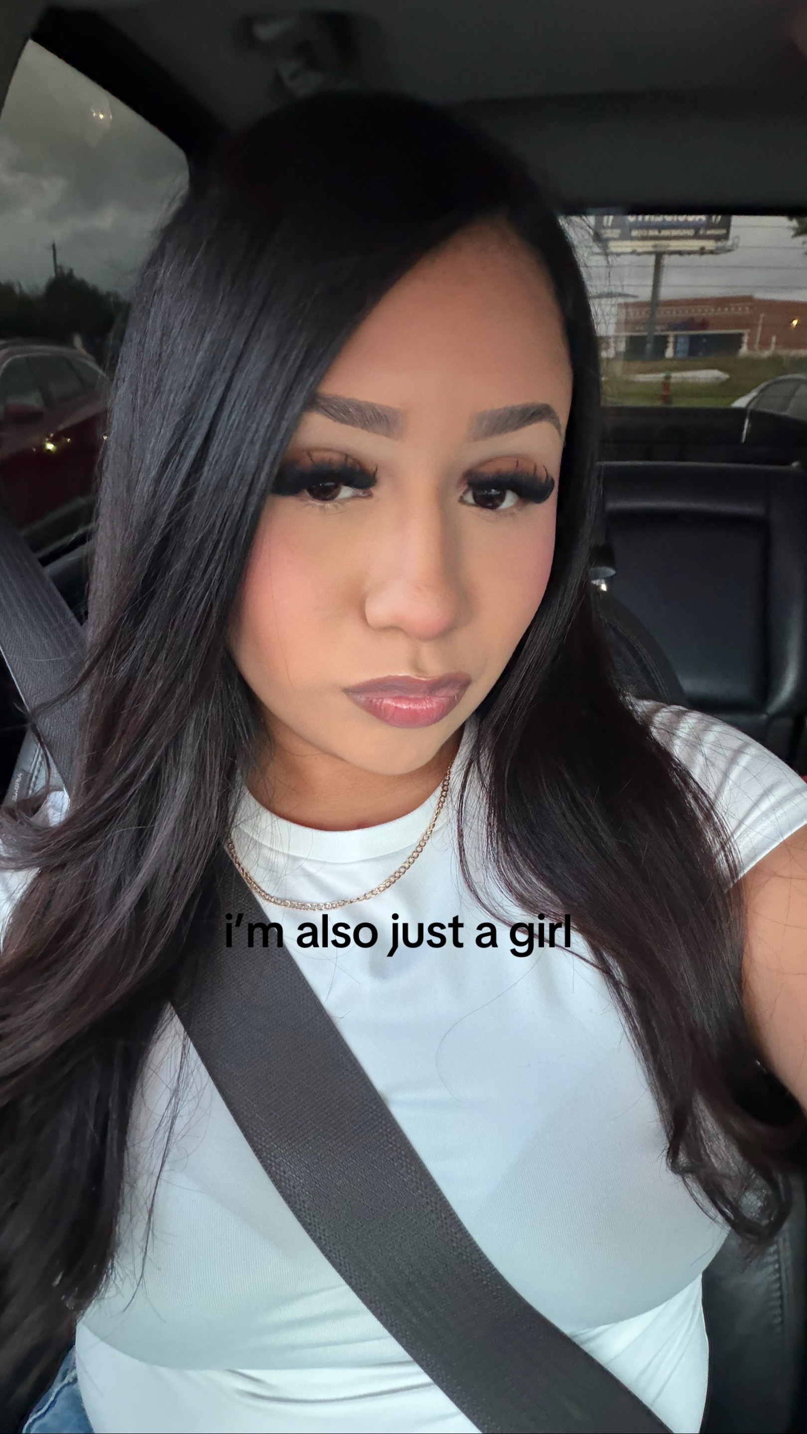 @bella