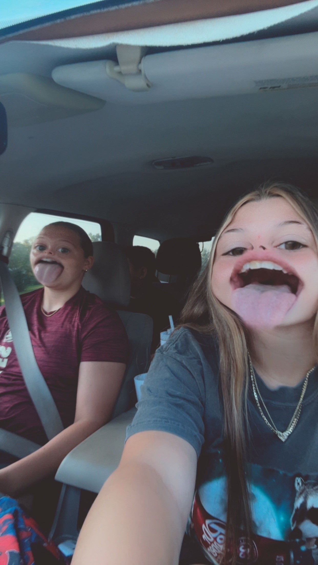 @Ryleigh_Price
