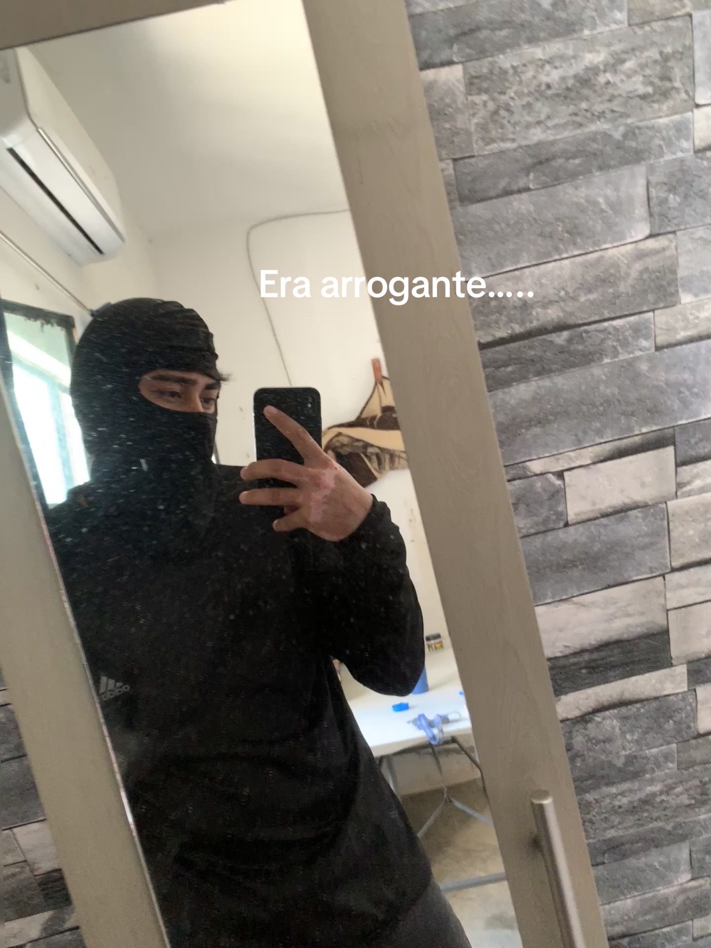 @J🕷️🕸️⚡️