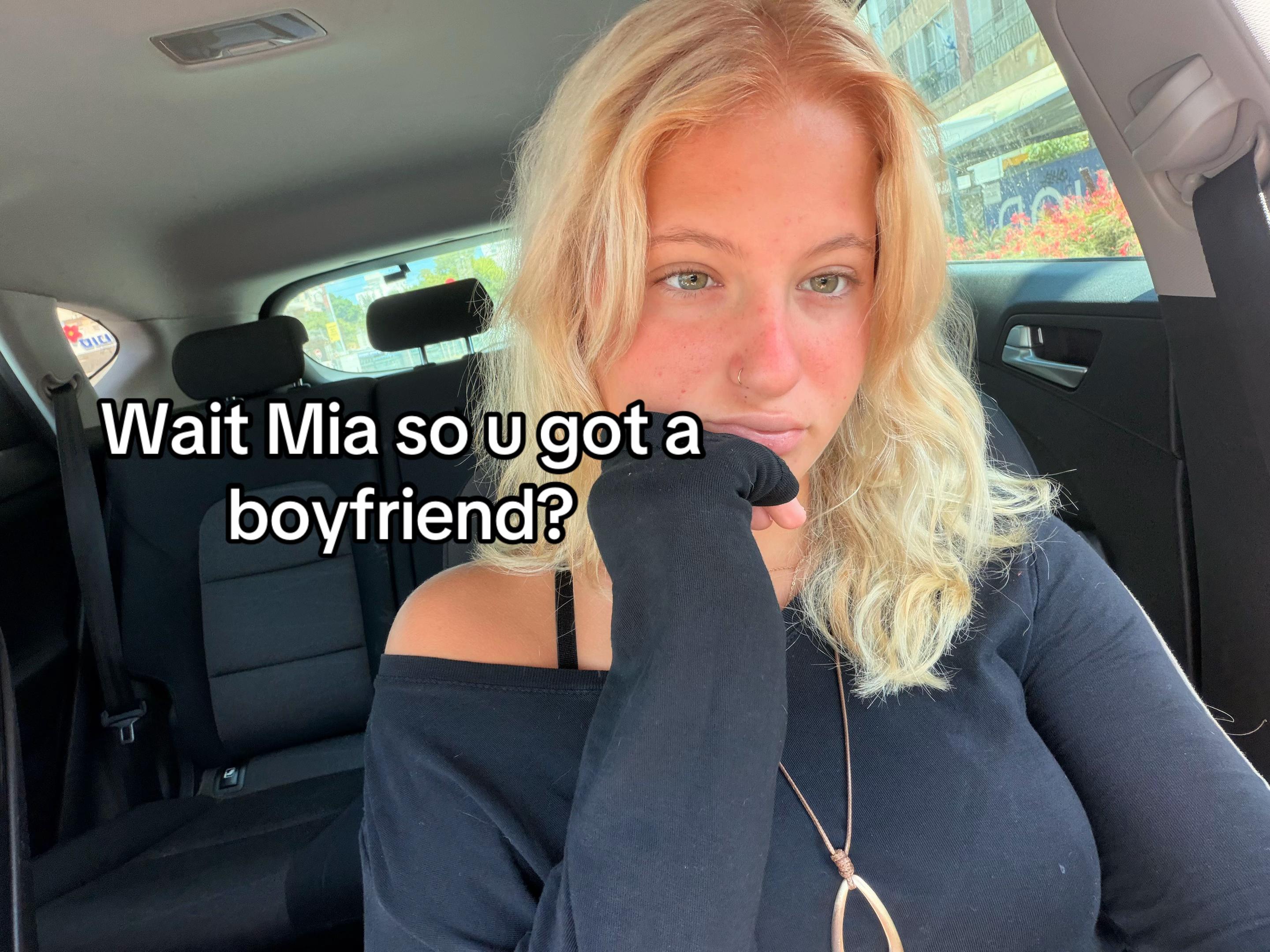 @mia