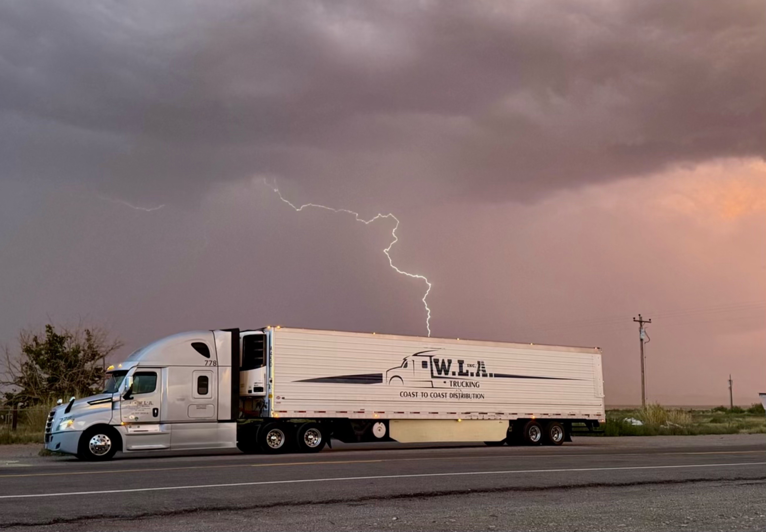 @WLA Inc Trucking
