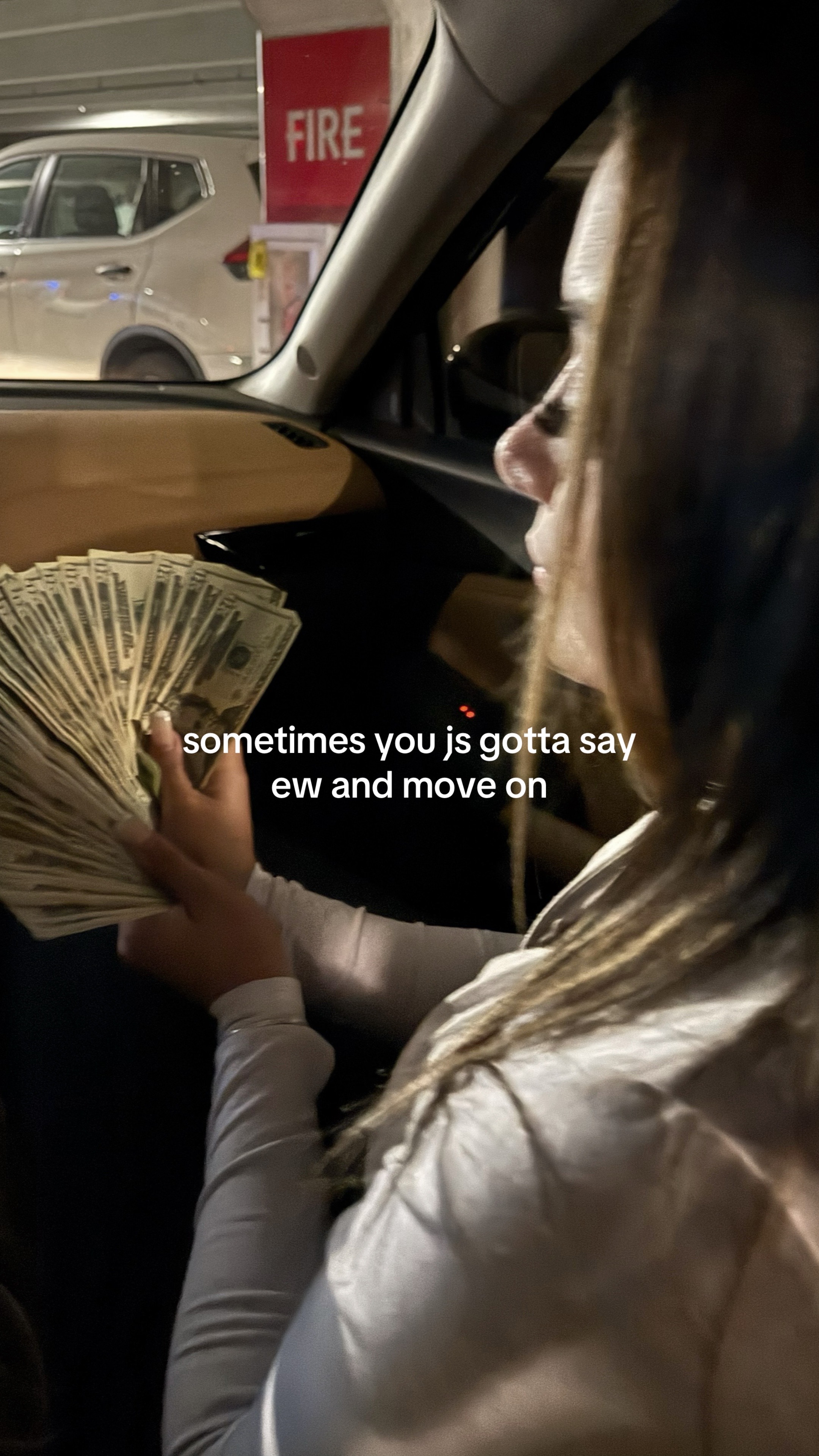 @💲