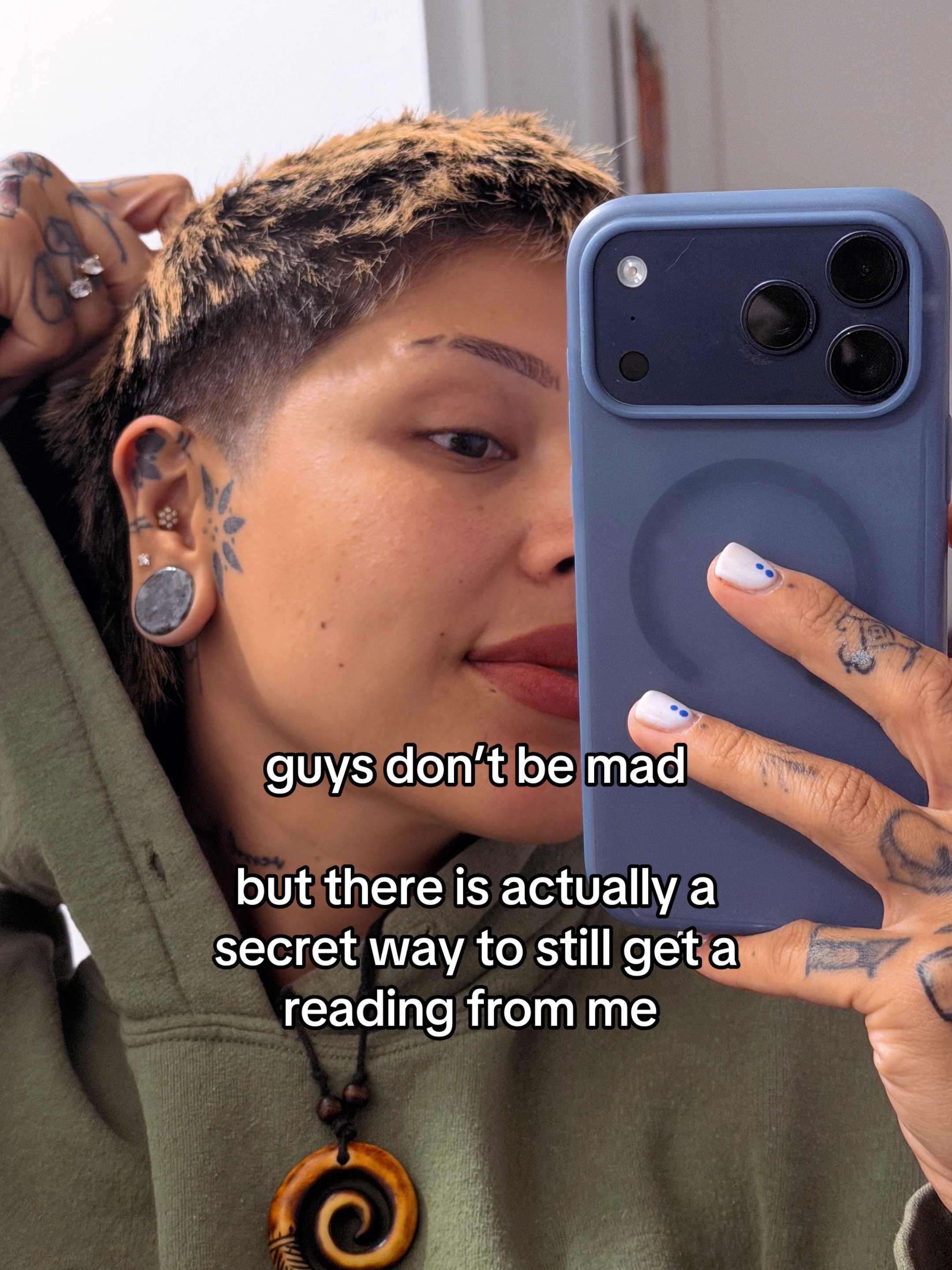 @Mona Lee Ray
