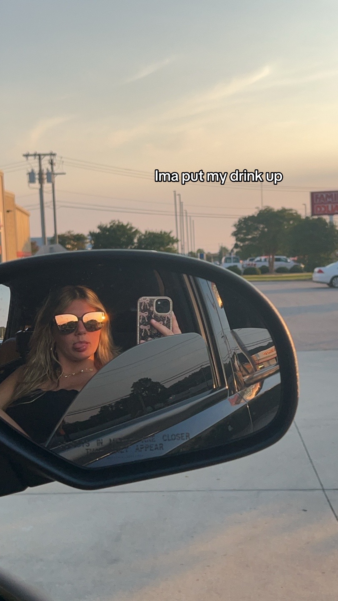 @riley._Rowell