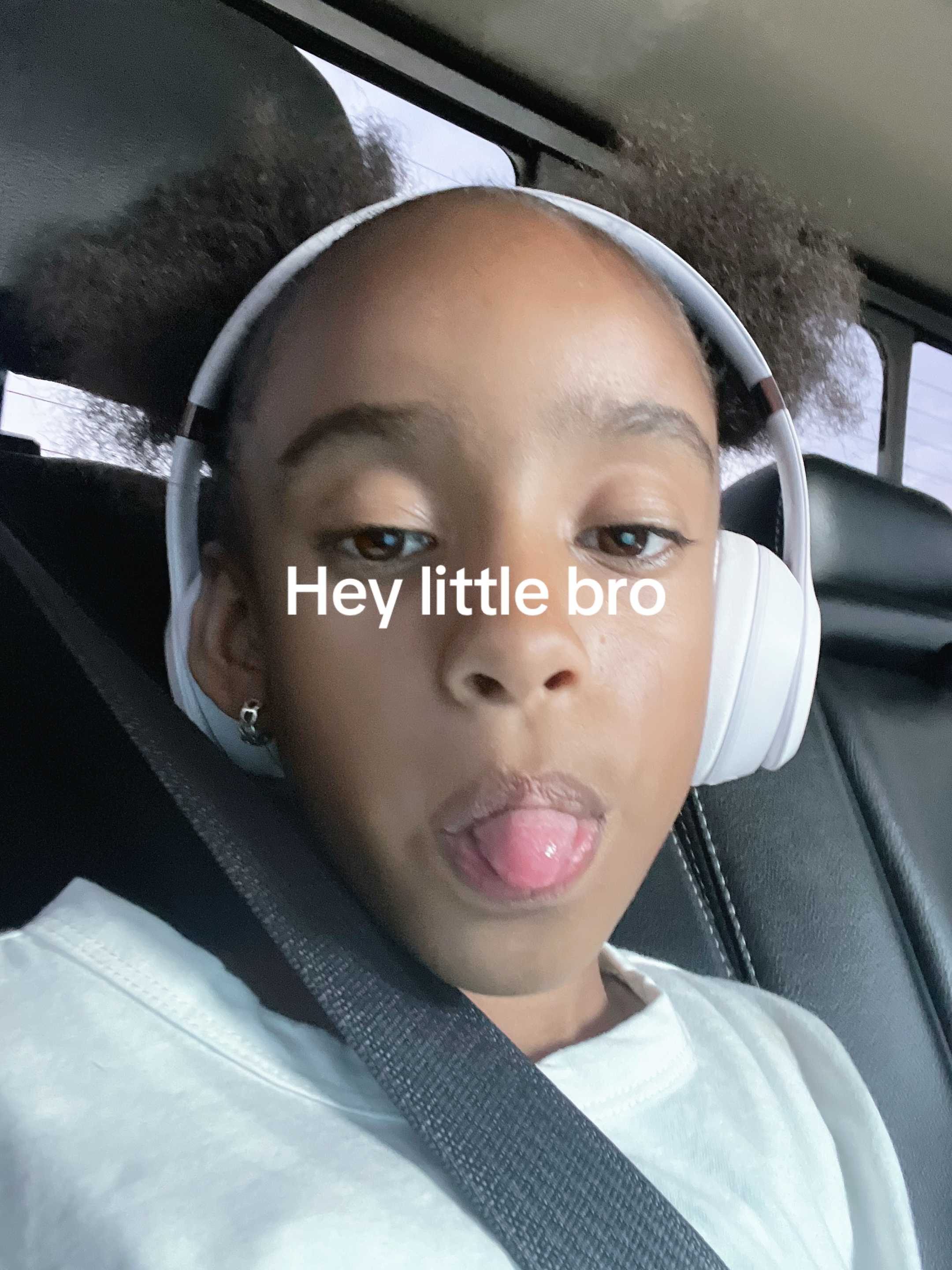 @RayJ