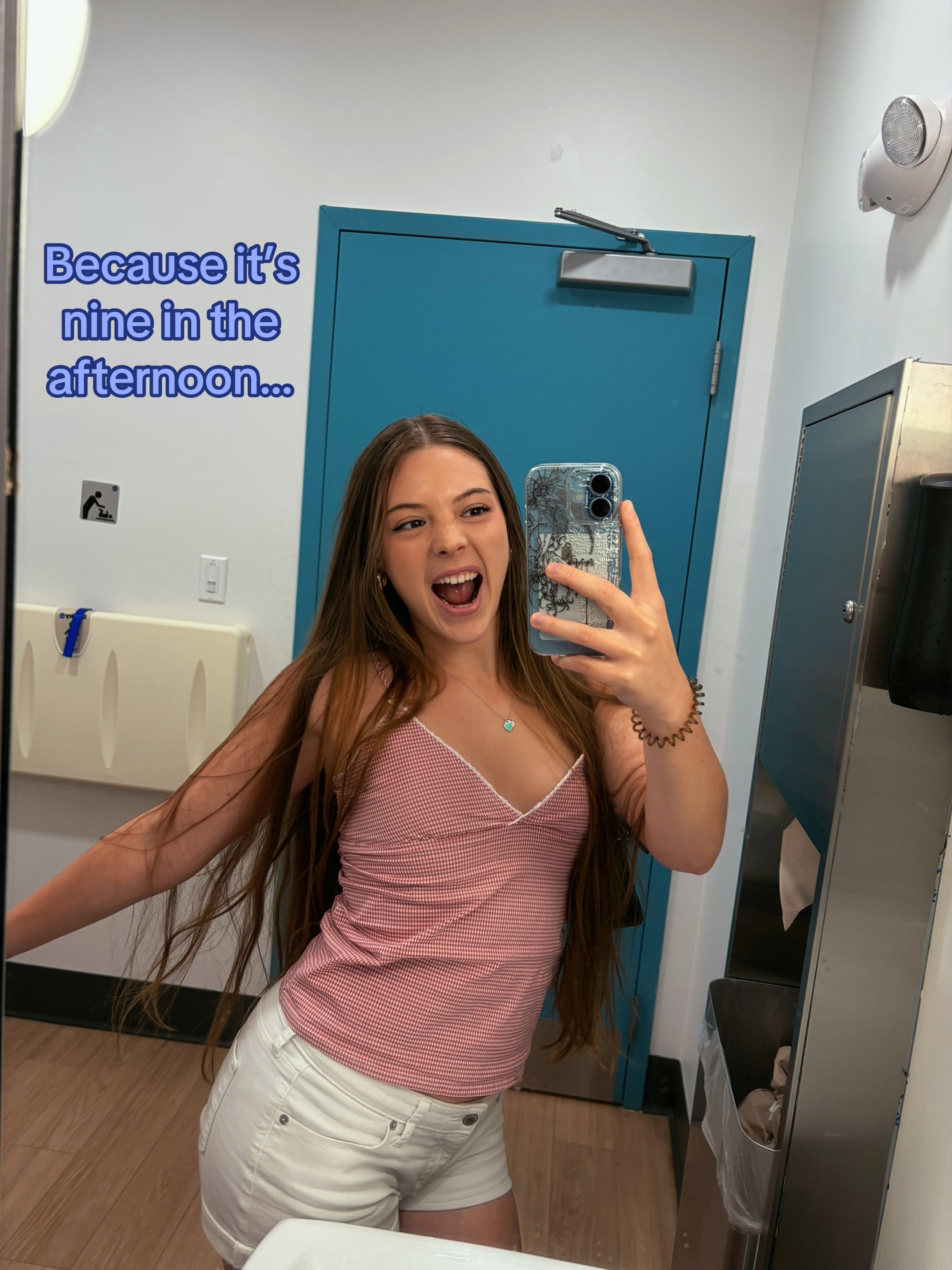 @Raquelly