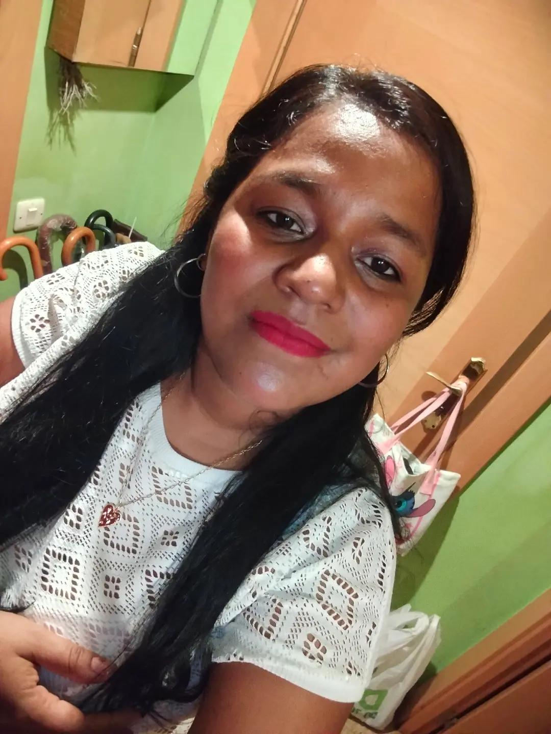 @Dayana 🇭🇳🫶🇪🇦