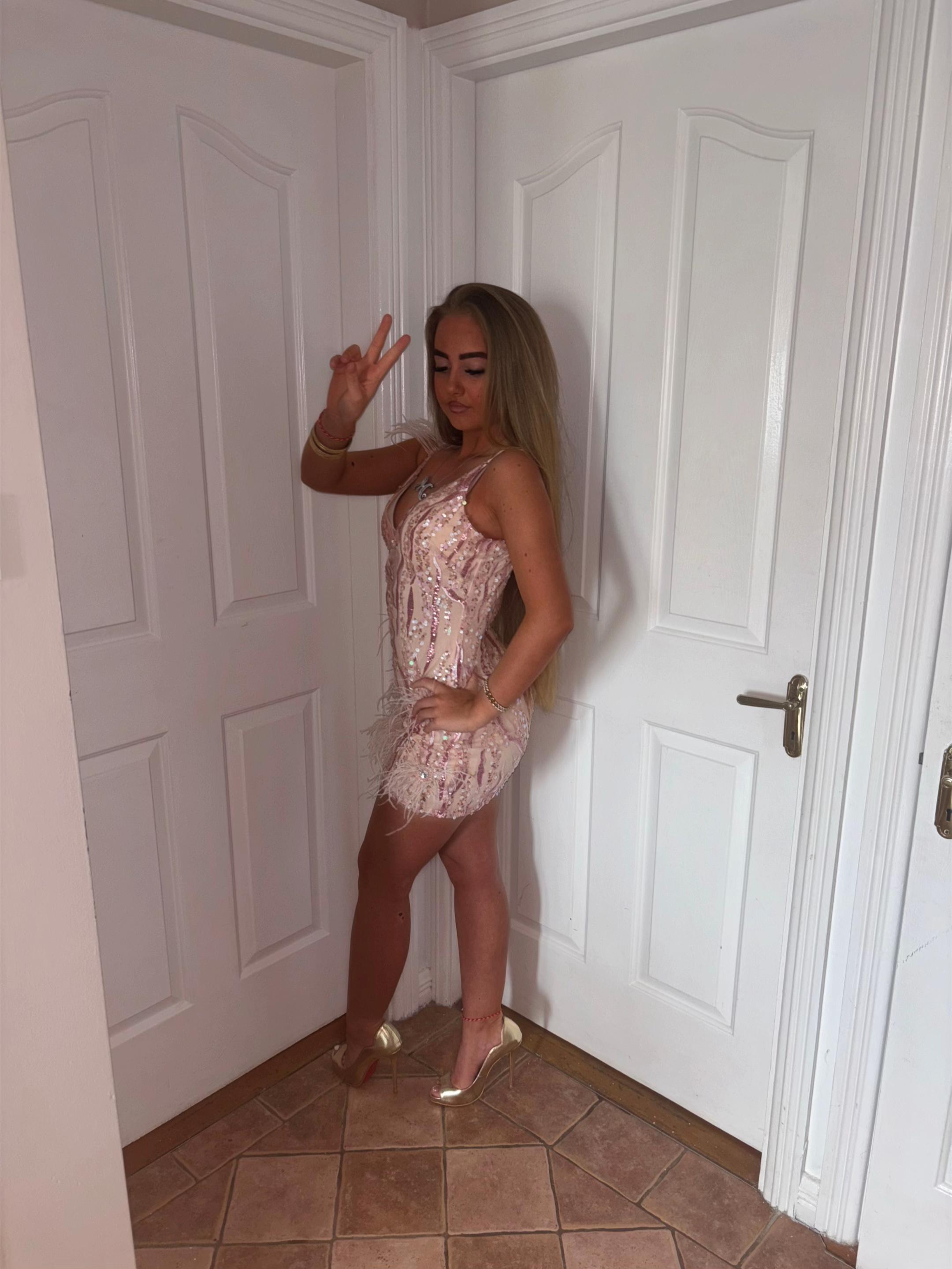 @M~👸🏼🤟🏾
