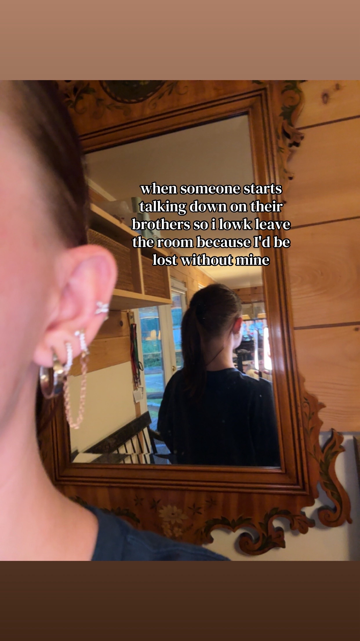 @️