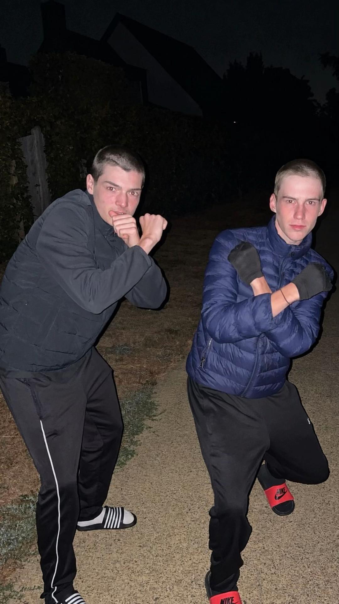 @Arneschaubroeck