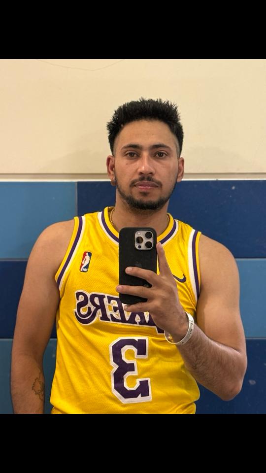 @bhullar