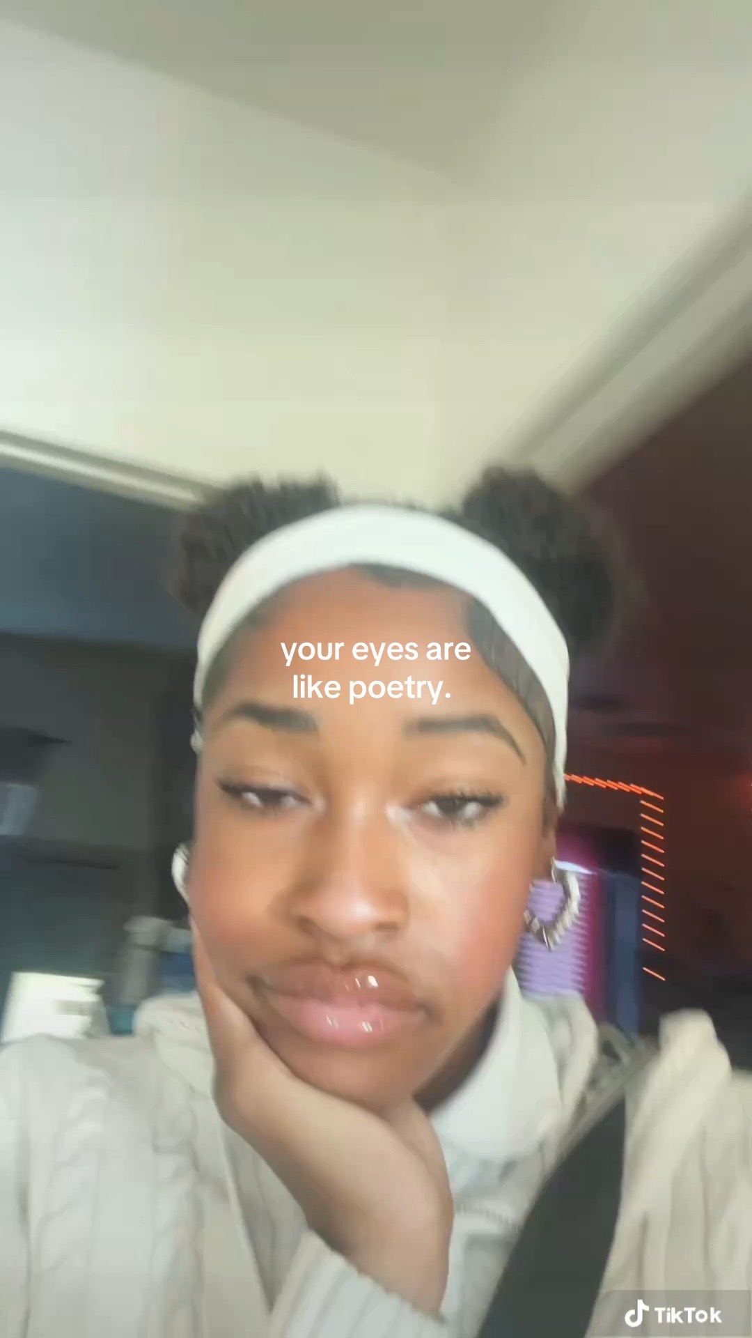 @️