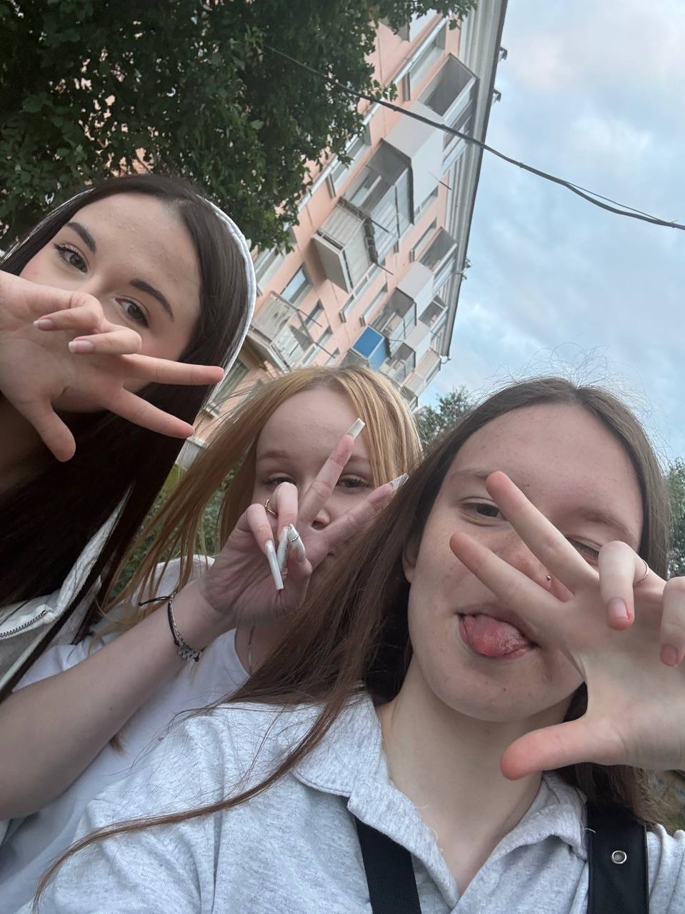 @8