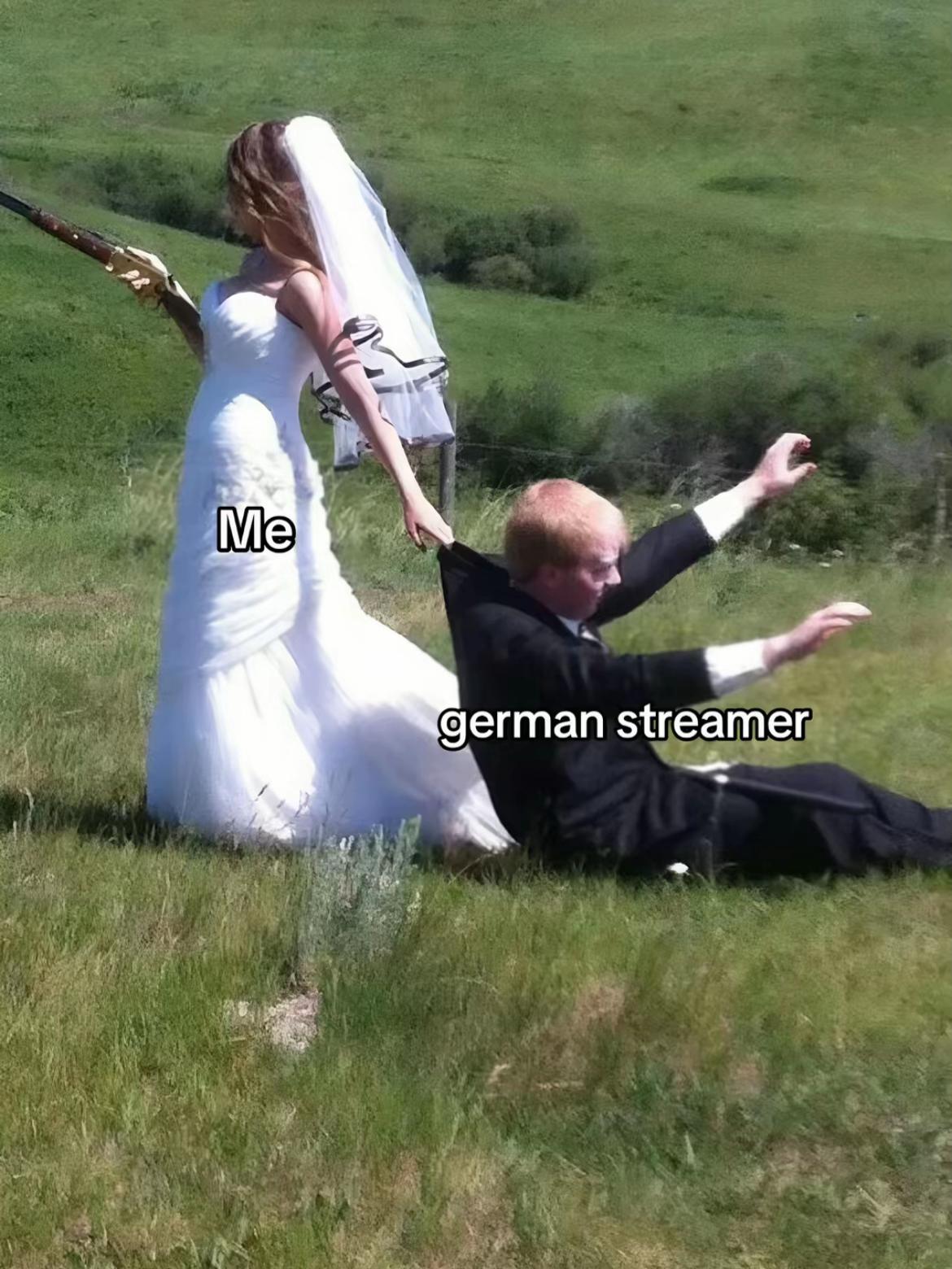 @^-^