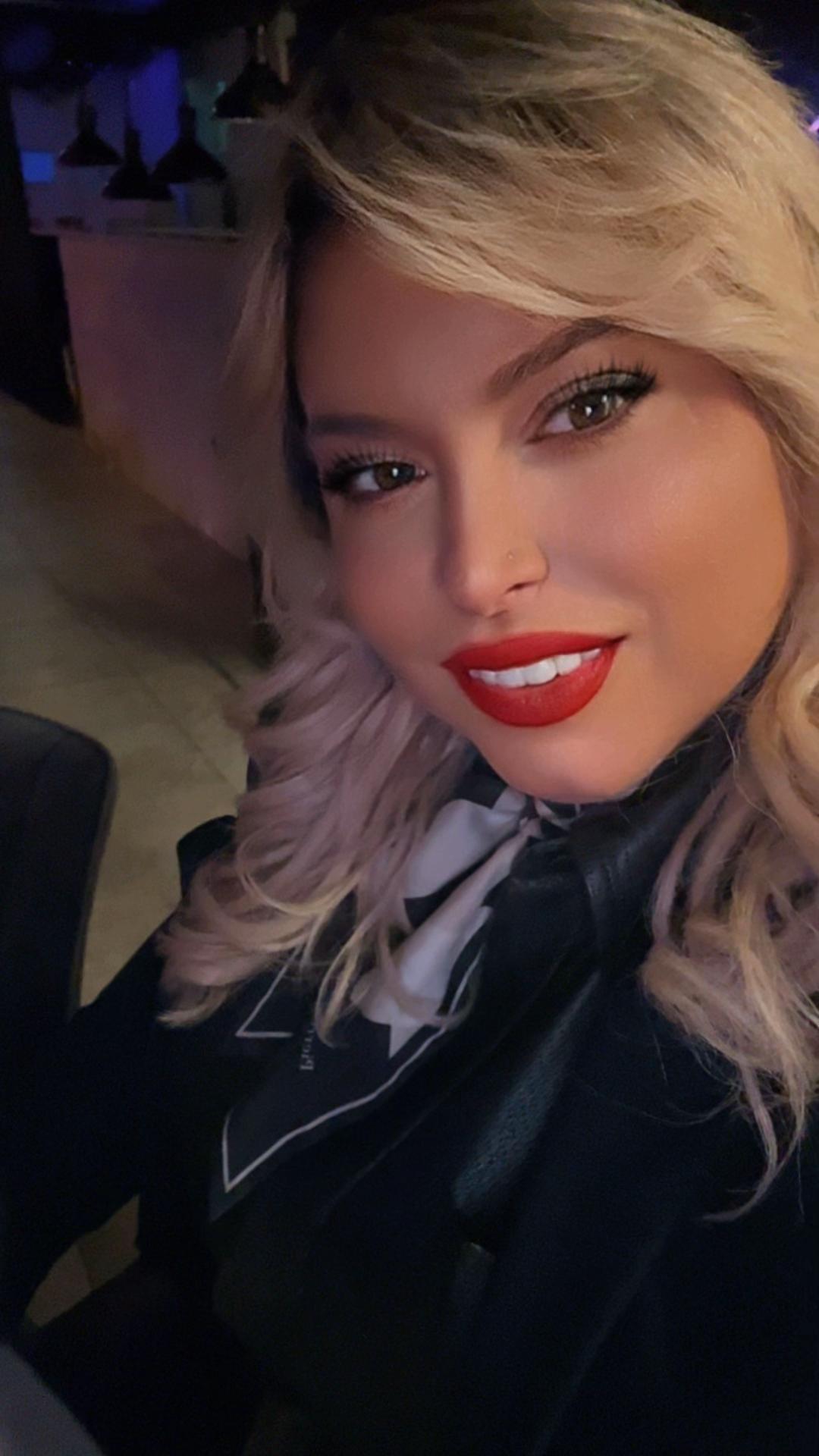 @Vania.loirinha ❤️🦋❤️