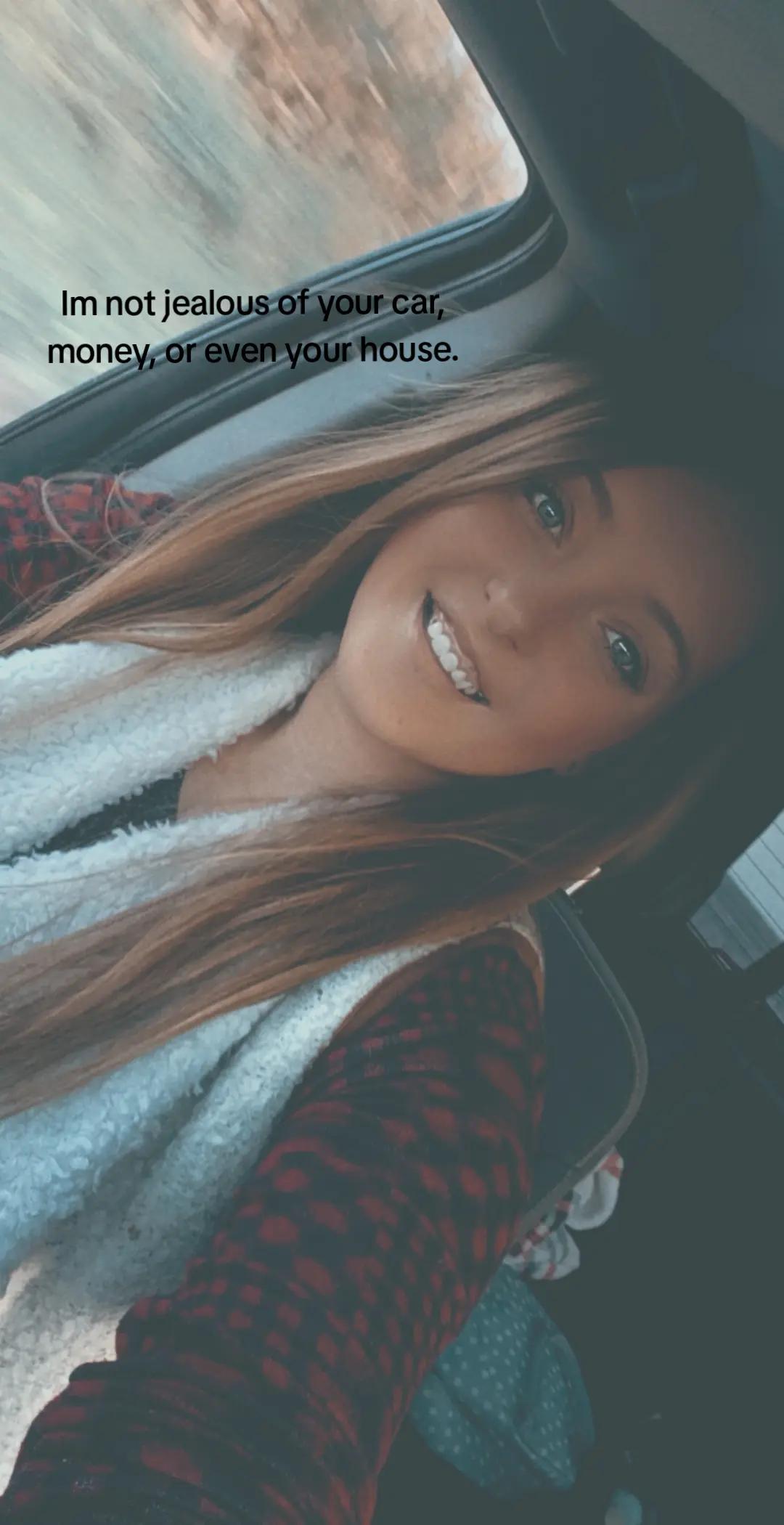 @Samantha Lynn❤️💛