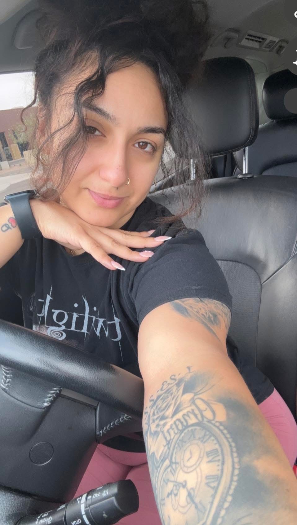 @Queen_Melly