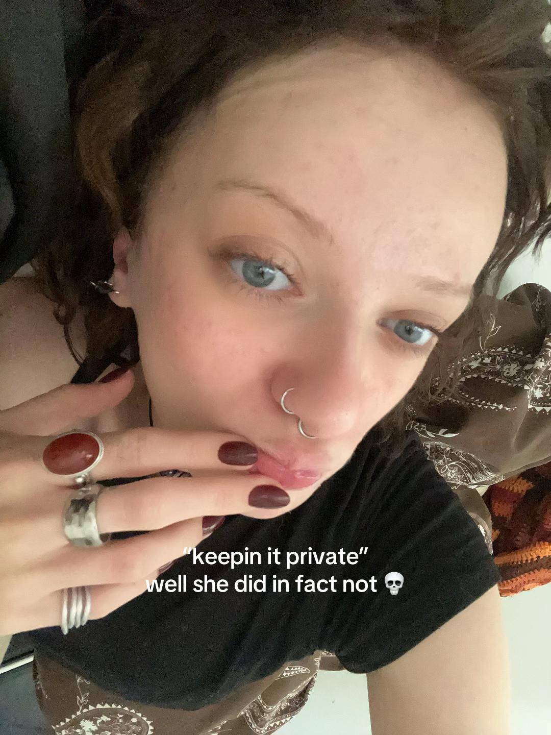 @laura