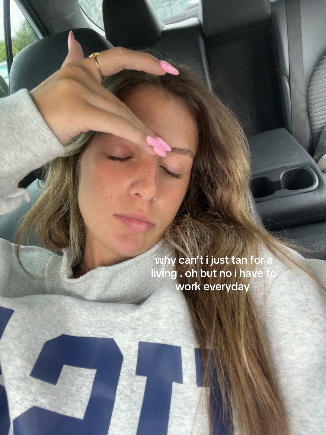 @𝘢 𝘴 𝘩 𝘭 𝘺 𝘯 𝘯