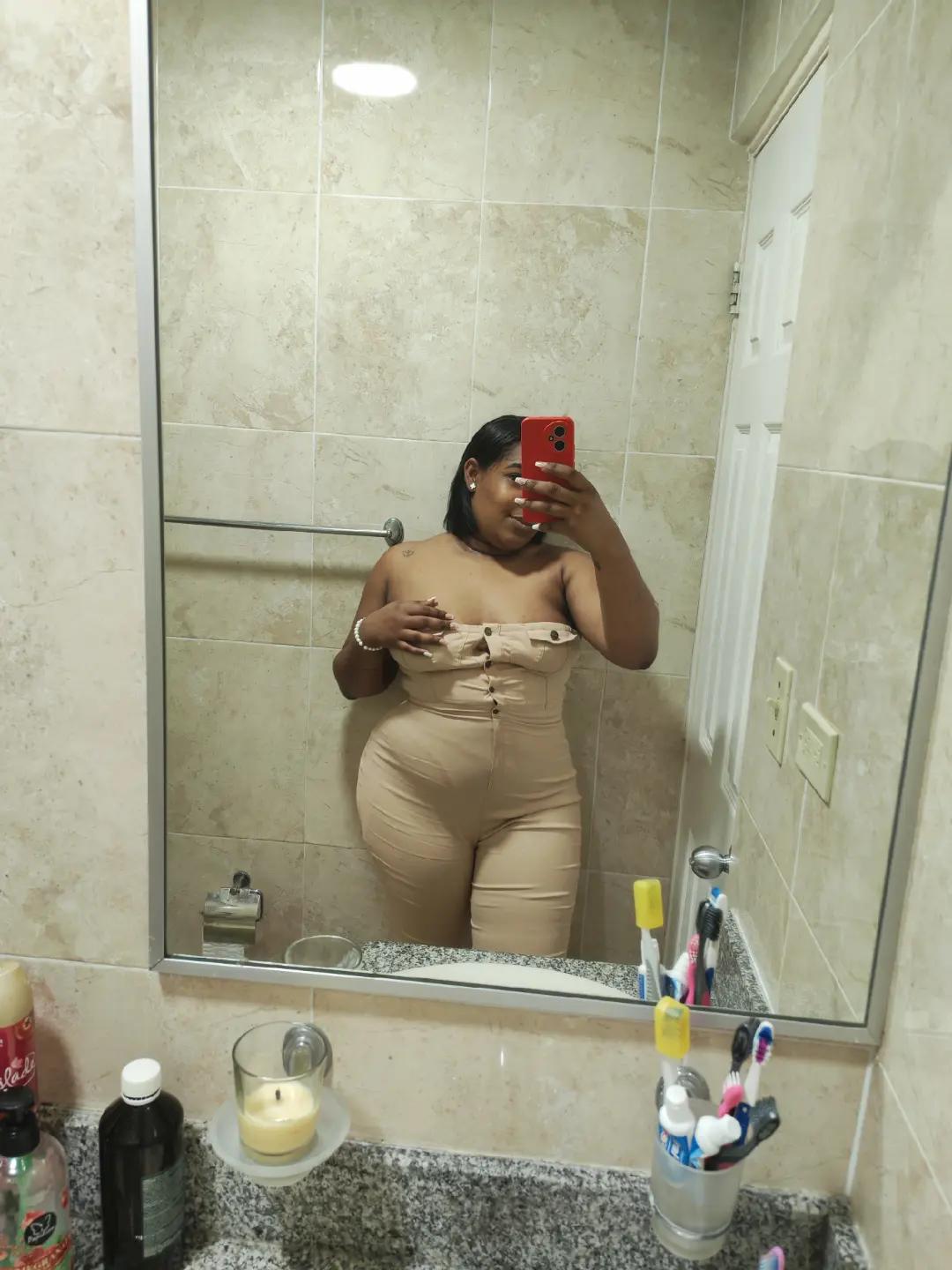 @hillary09128