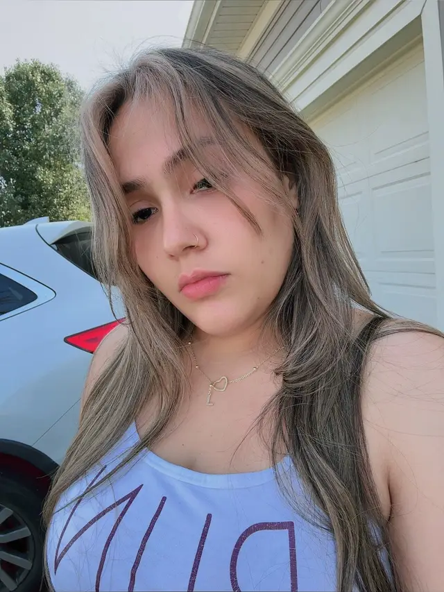 @⚡️L 💫💜