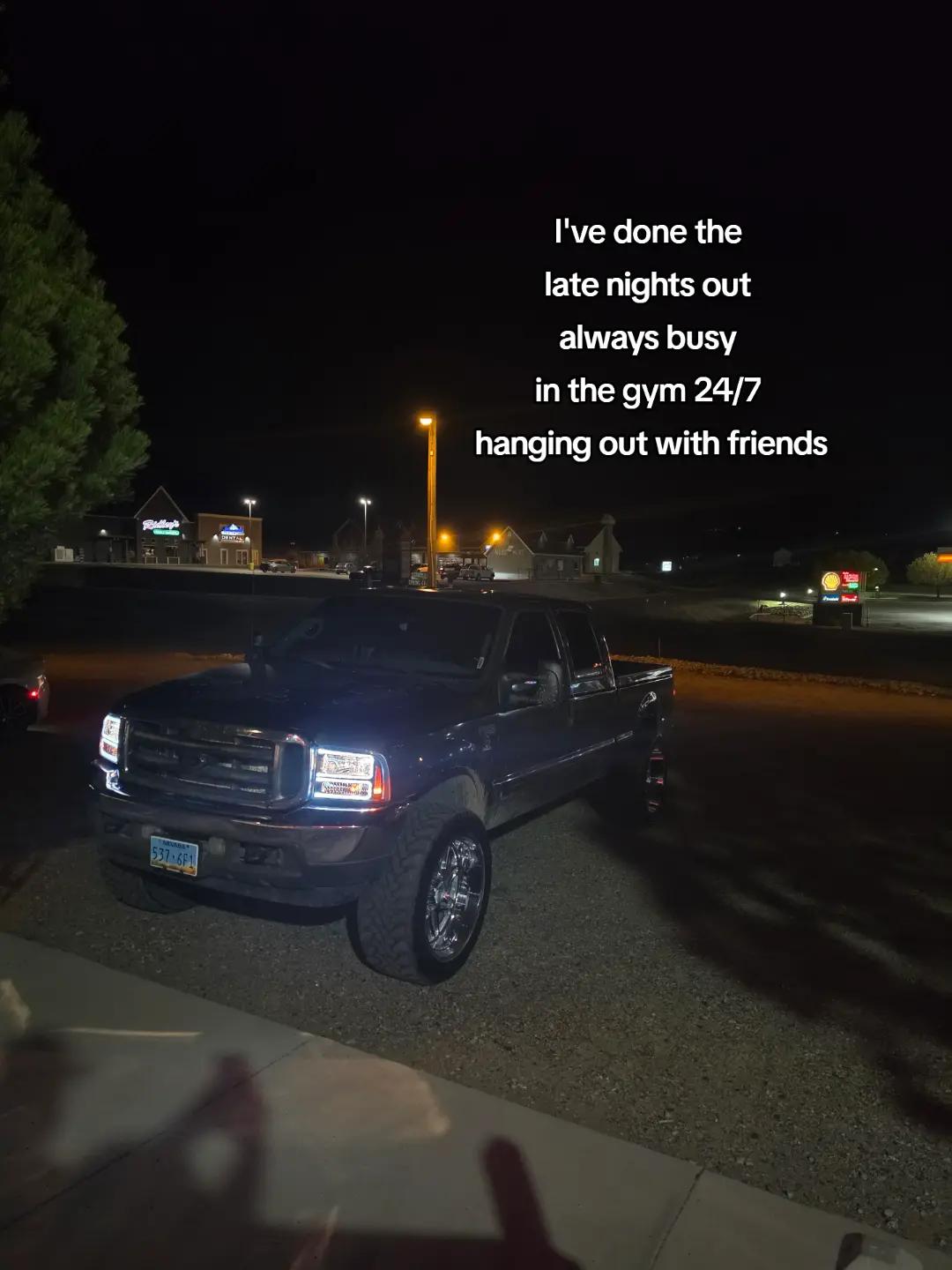 @𝕋𝕣𝕠𝕠𝕞𝕠𝕠🐮🥛
